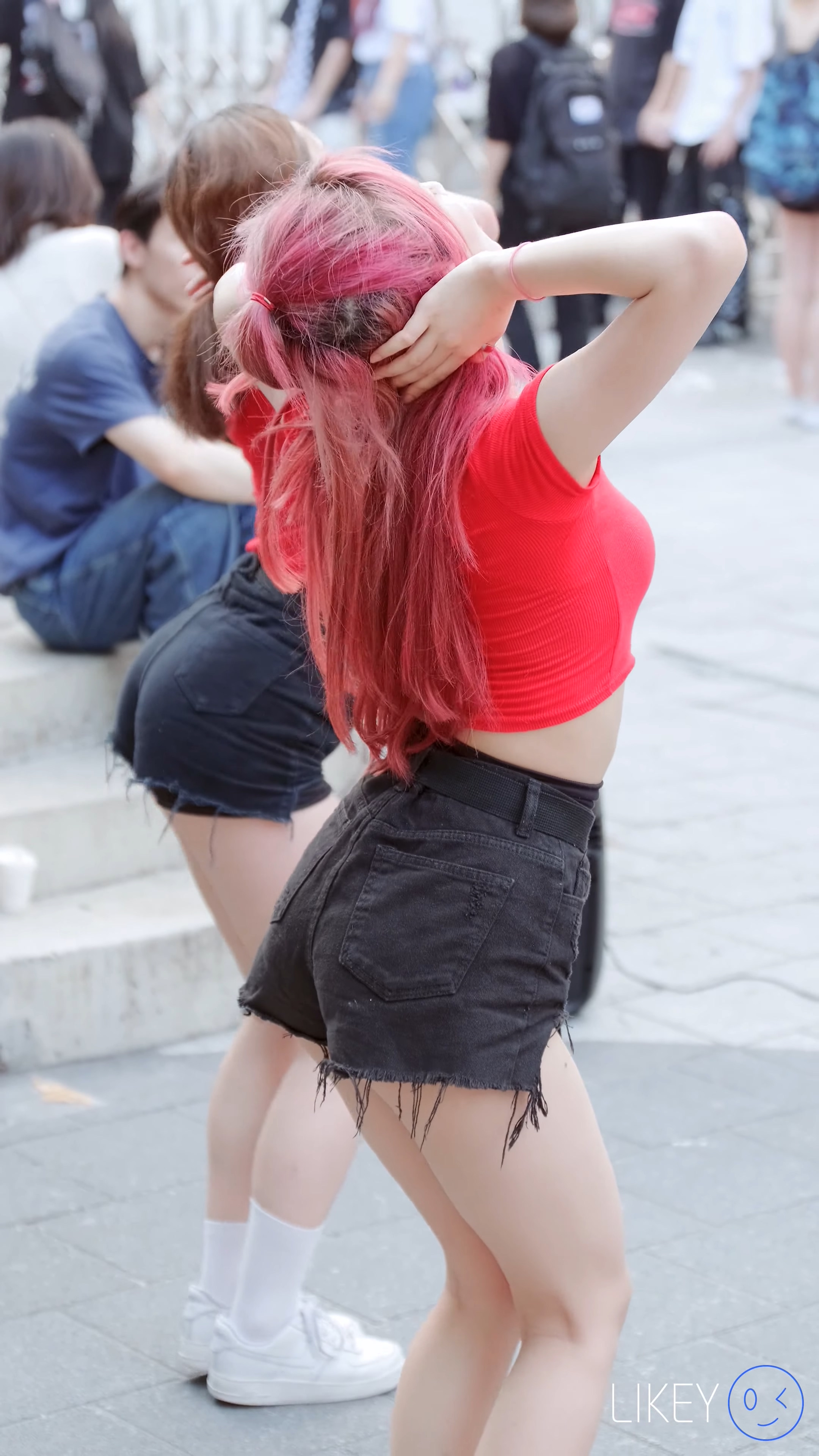 Ůţɣ-FANCAM<strong><font color='red'>[9P]</font></strong>9037-45.190813.4K.Clock Seoyoung.SwallaŮŷ(2)