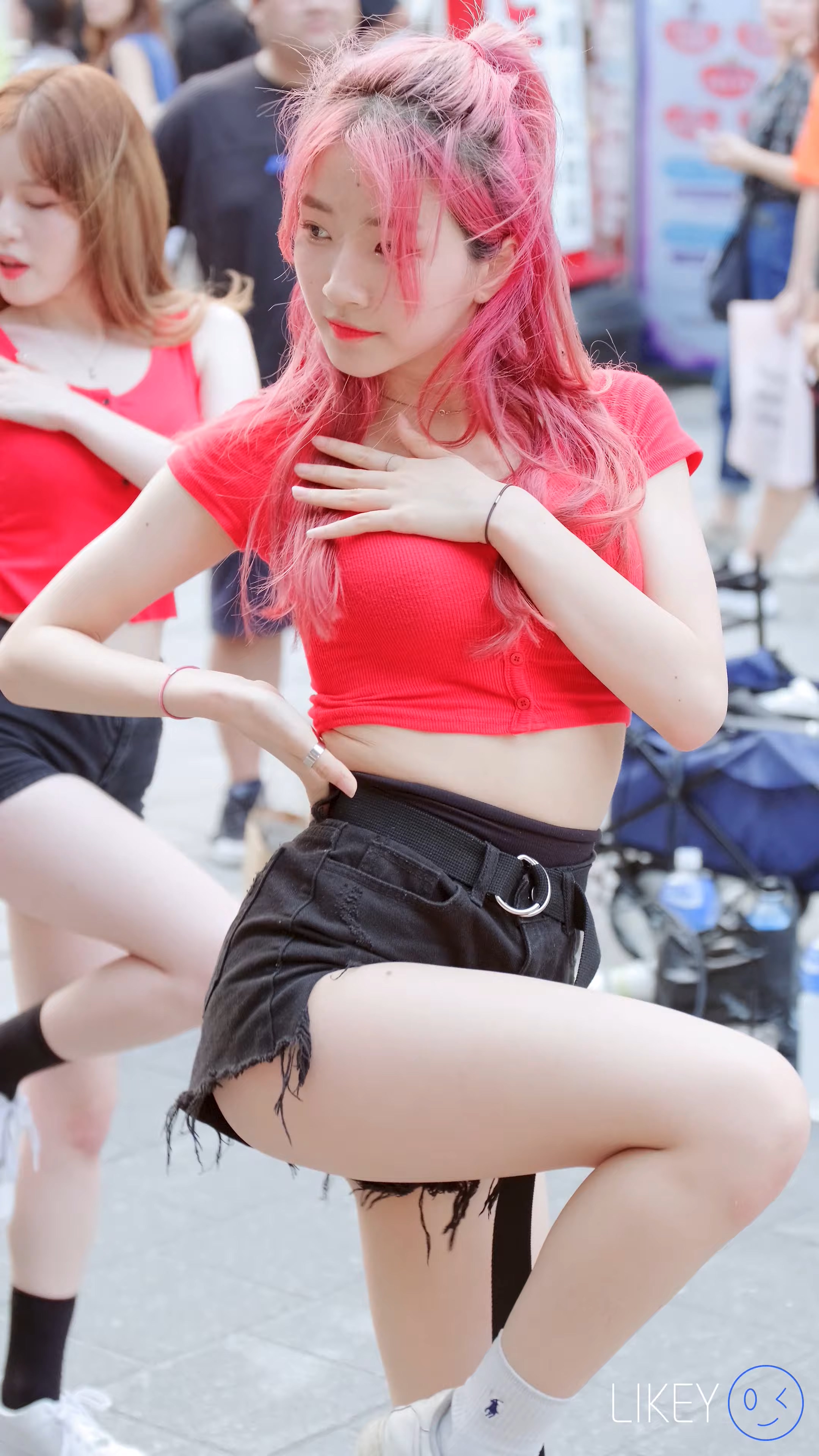 Ůţɣ-FANCAM<strong><font color='red'>[9P]</font></strong>9037-45.190813.4K.Clock Seoyoung.SwallaŮŷ(3)