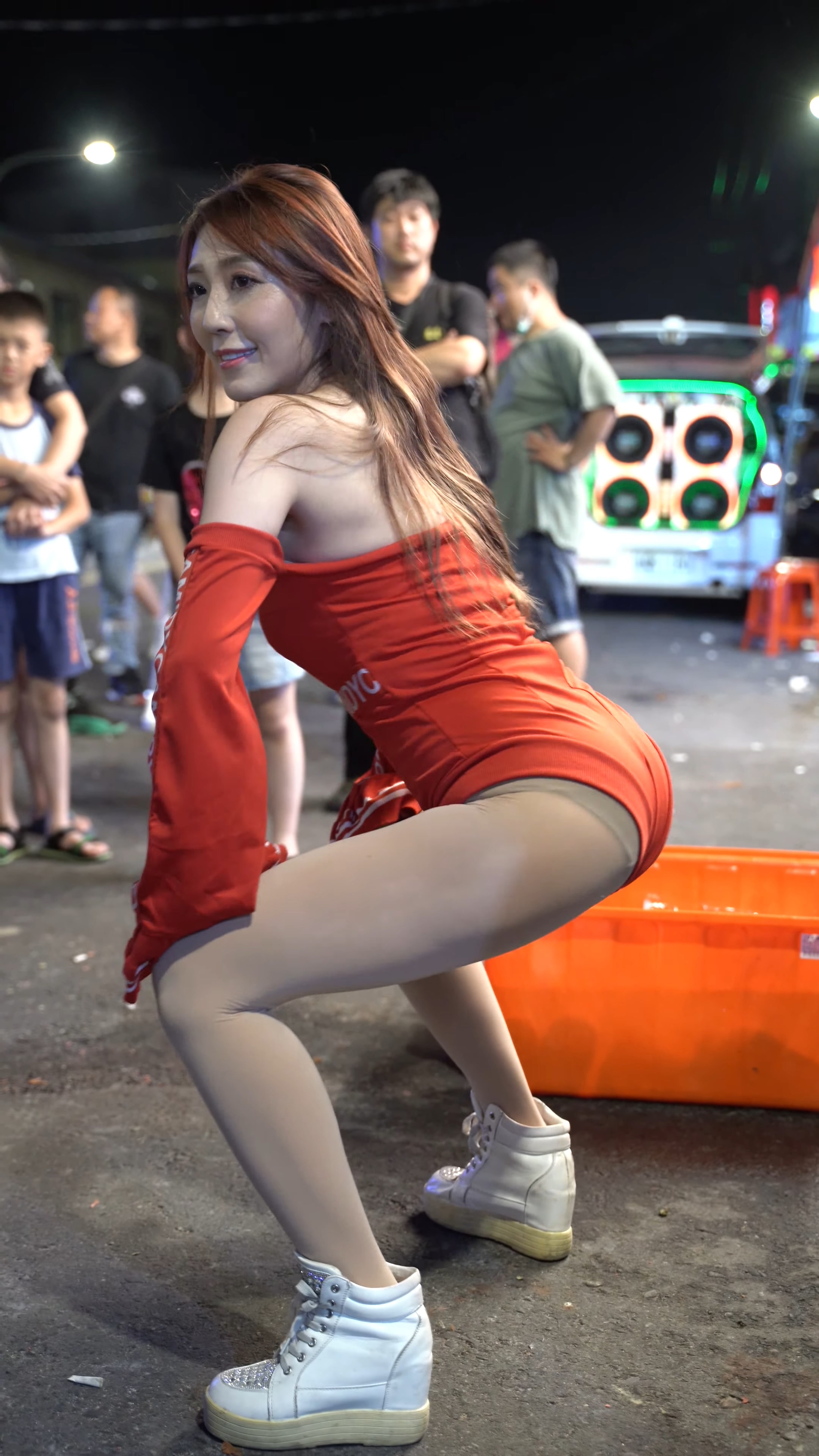 Ӱʦ-FANCAM<strong><font color='red'>[5P]</font></strong>9323-25.200504.4K.Model wuciŮŷ(2)
