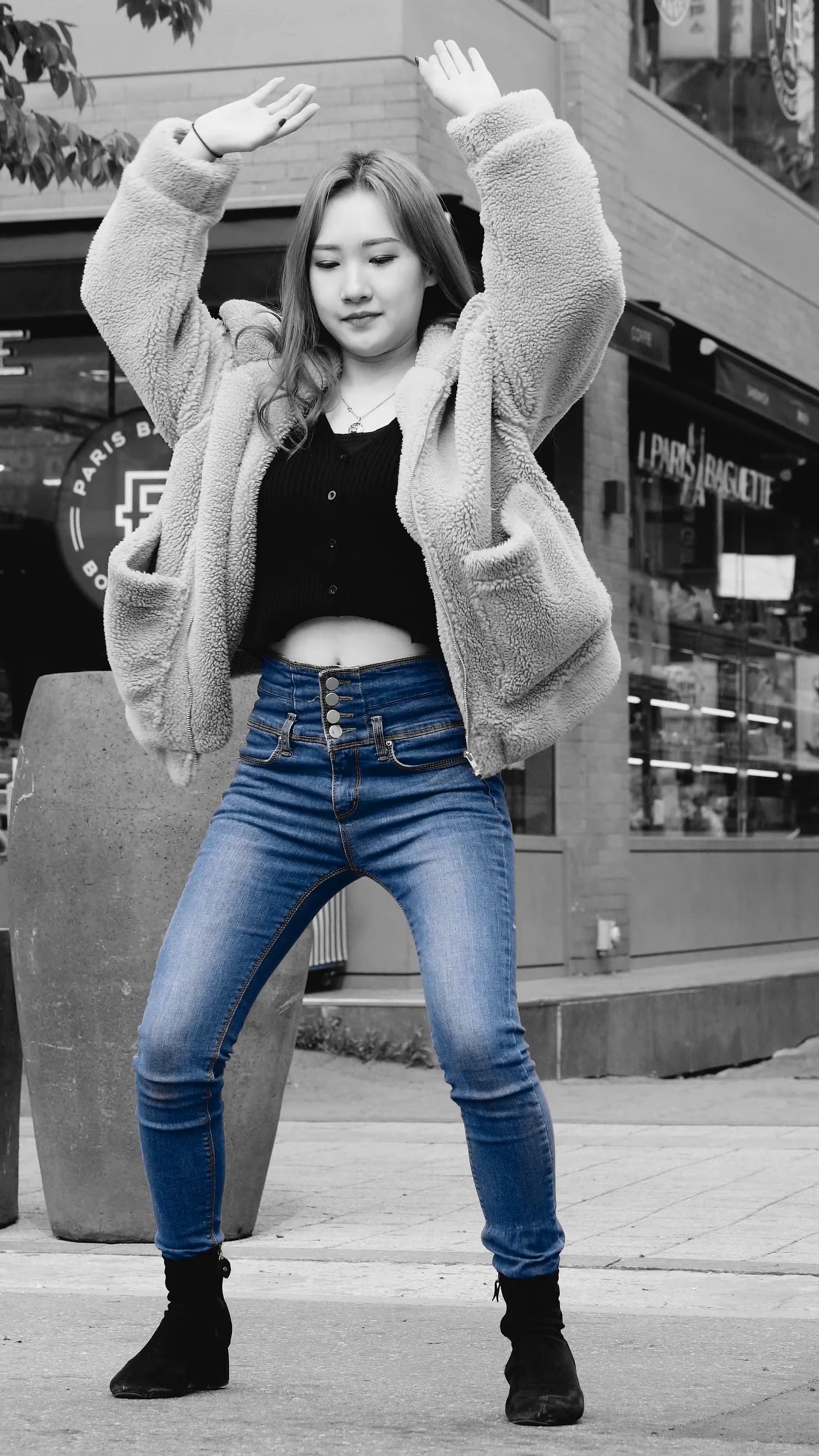 Ůţɣ-FANCAM<strong><font color='red'>[4P]</font></strong>9326-27.200425.4K.Tienbless.YeEun.DanceCover.CrazyŮŷ(3)