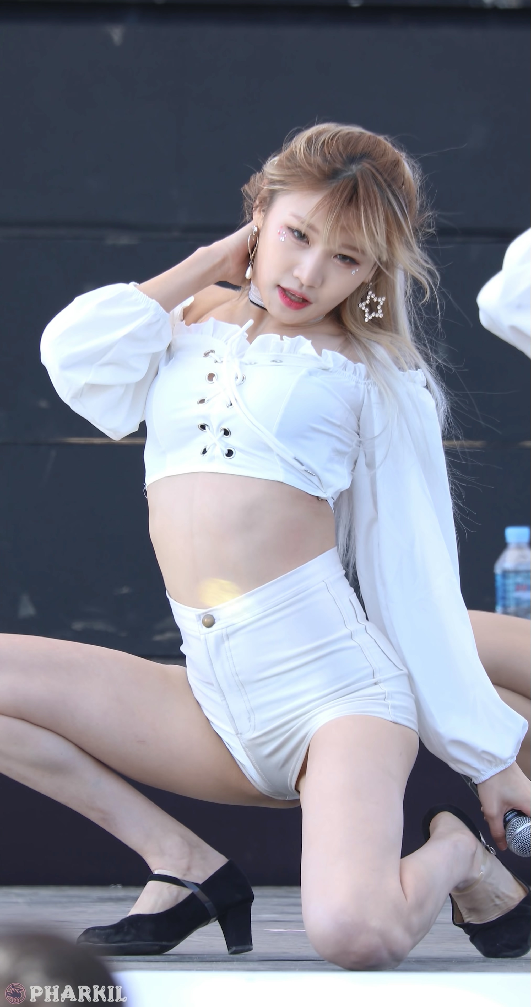 Ůţɣ-FANCAM<strong><font color='red'>[3P]</font></strong>9365.190324.4K.Girl CrushŮŷ(3)