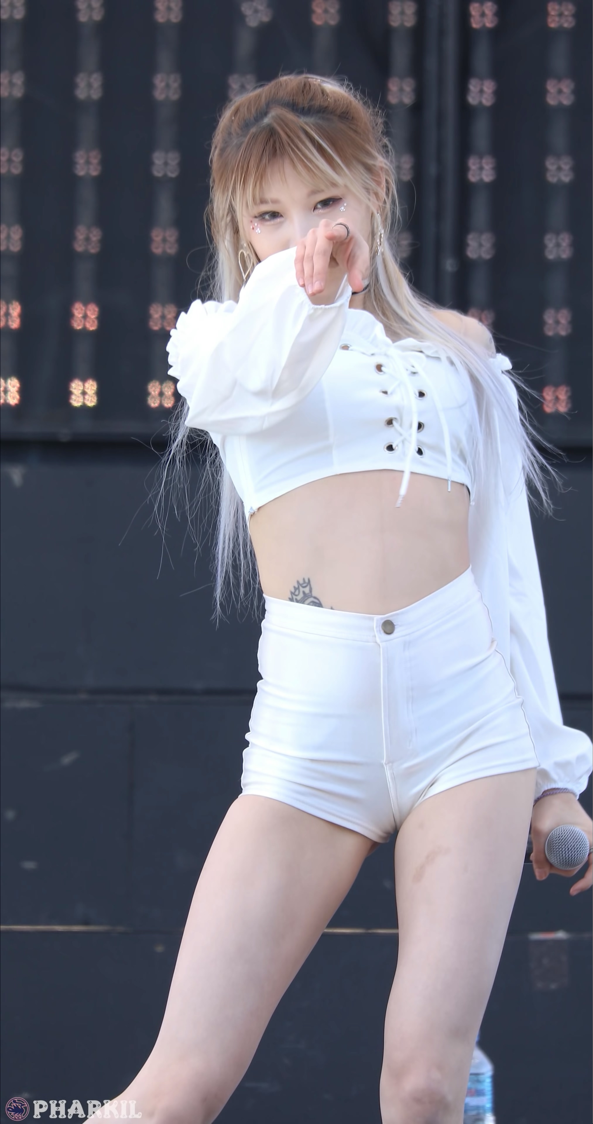 Ůţɣ-FANCAM<strong><font color='red'>[3P]</font></strong>9365.190324.4K.Girl CrushŮŷ(2)