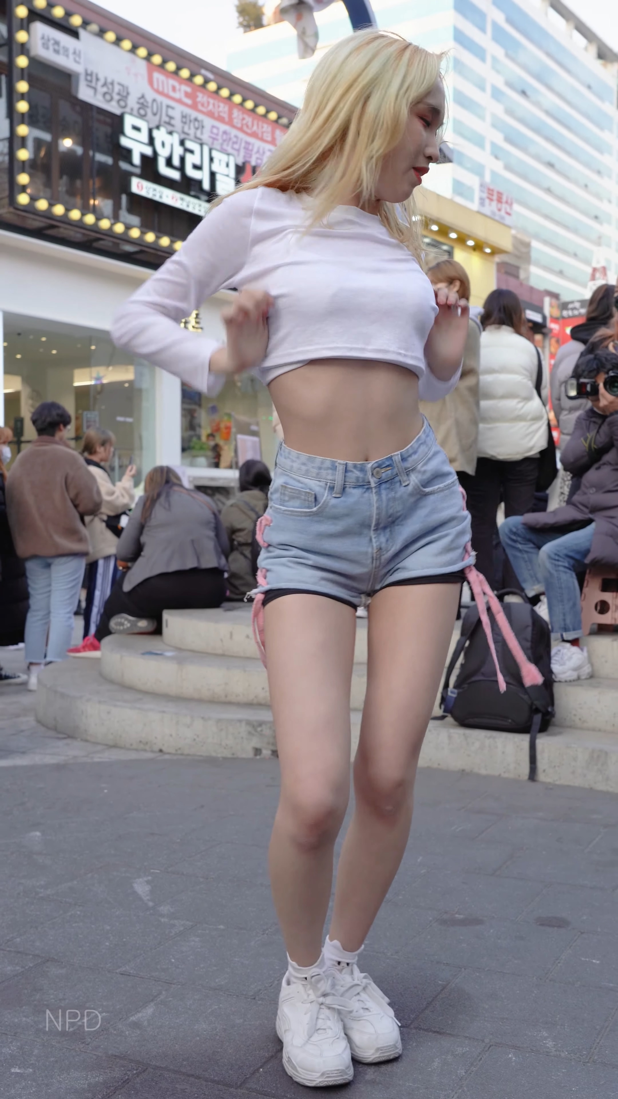 Ůţɣ-FANCAM<strong><font color='red'>[2P]</font></strong>9485.200211.4K.Armand Lated.SnappingŮŷ(1)