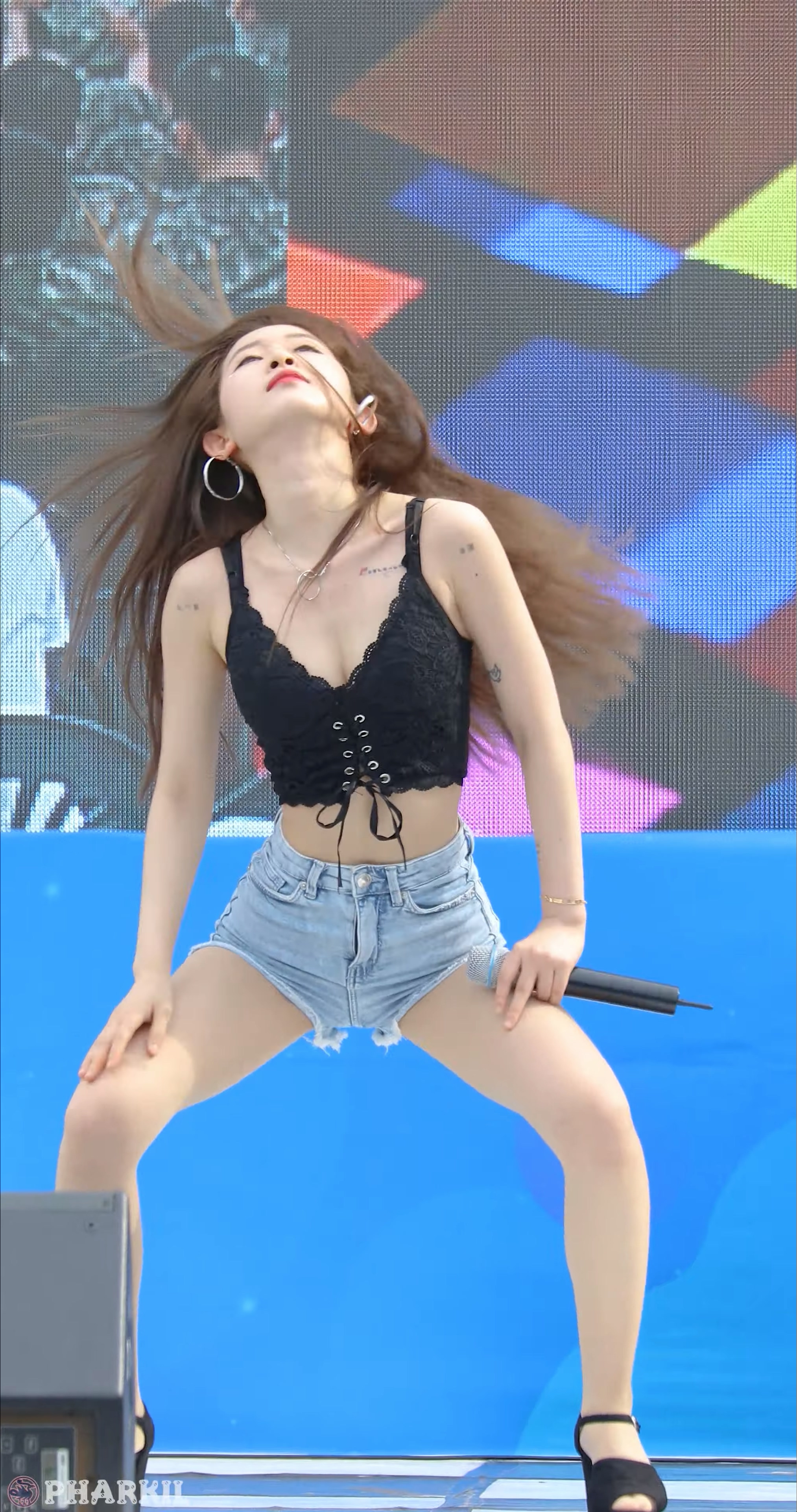 Ůţɣ-FANCAM<strong><font color='red'>[7P]</font></strong>9526-27.190601.4K.A.Feel.Dancing Over NightŮŷ(4)