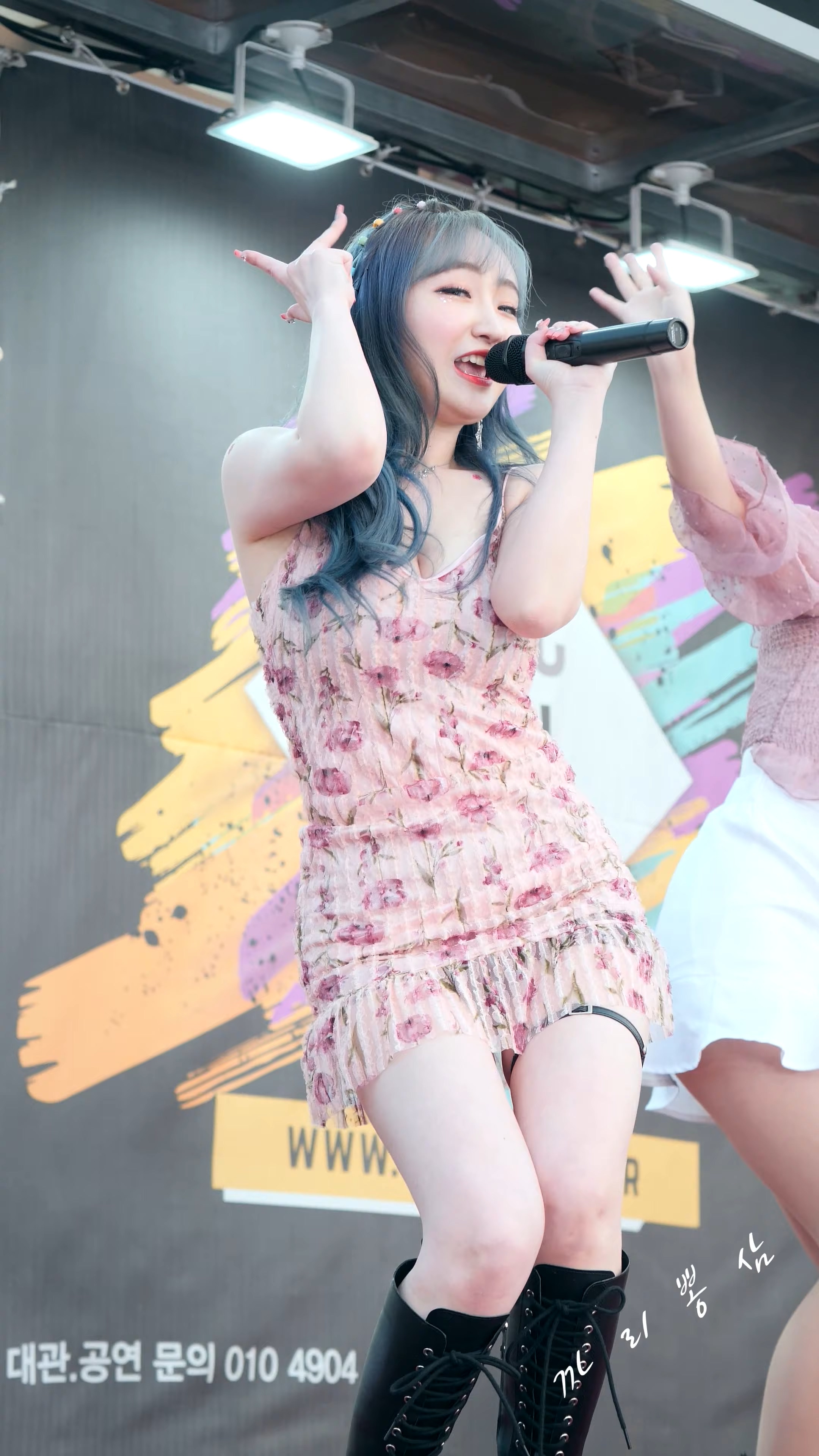 Ůţɣ-FANCAM9528-29.200510.4K.DAYDREAMŮŷ(3)