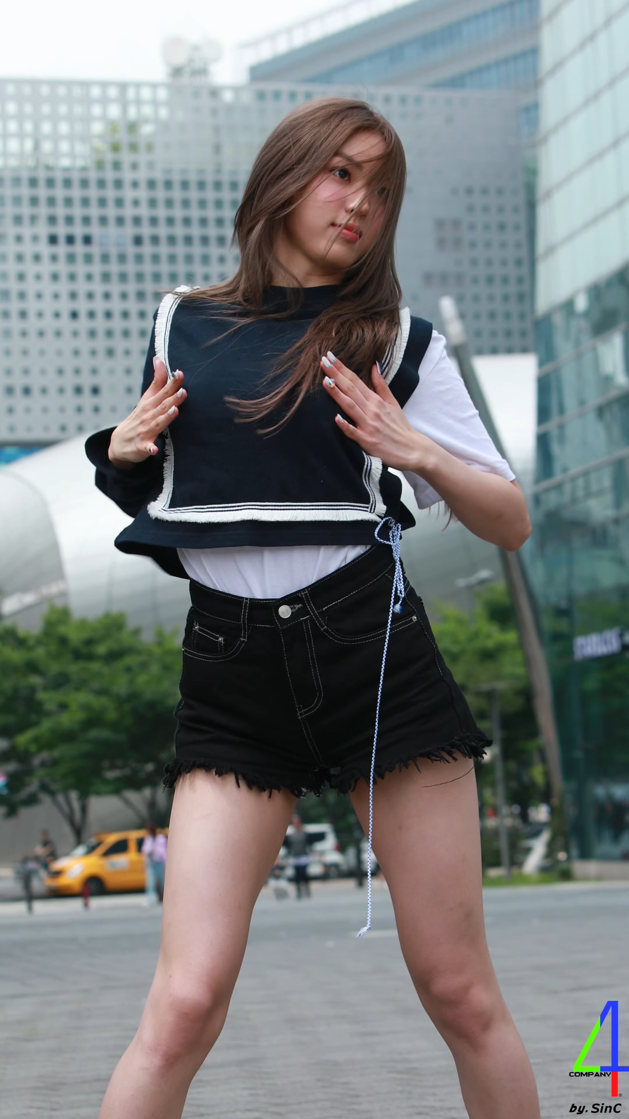 Ůţɣ-FANCAM<strong><font color='red'>[28P]</font></strong>9596-9619.190601.4K.CLC.Summer Kiss City Block SKULL HAHA NORAŮŷ(12)