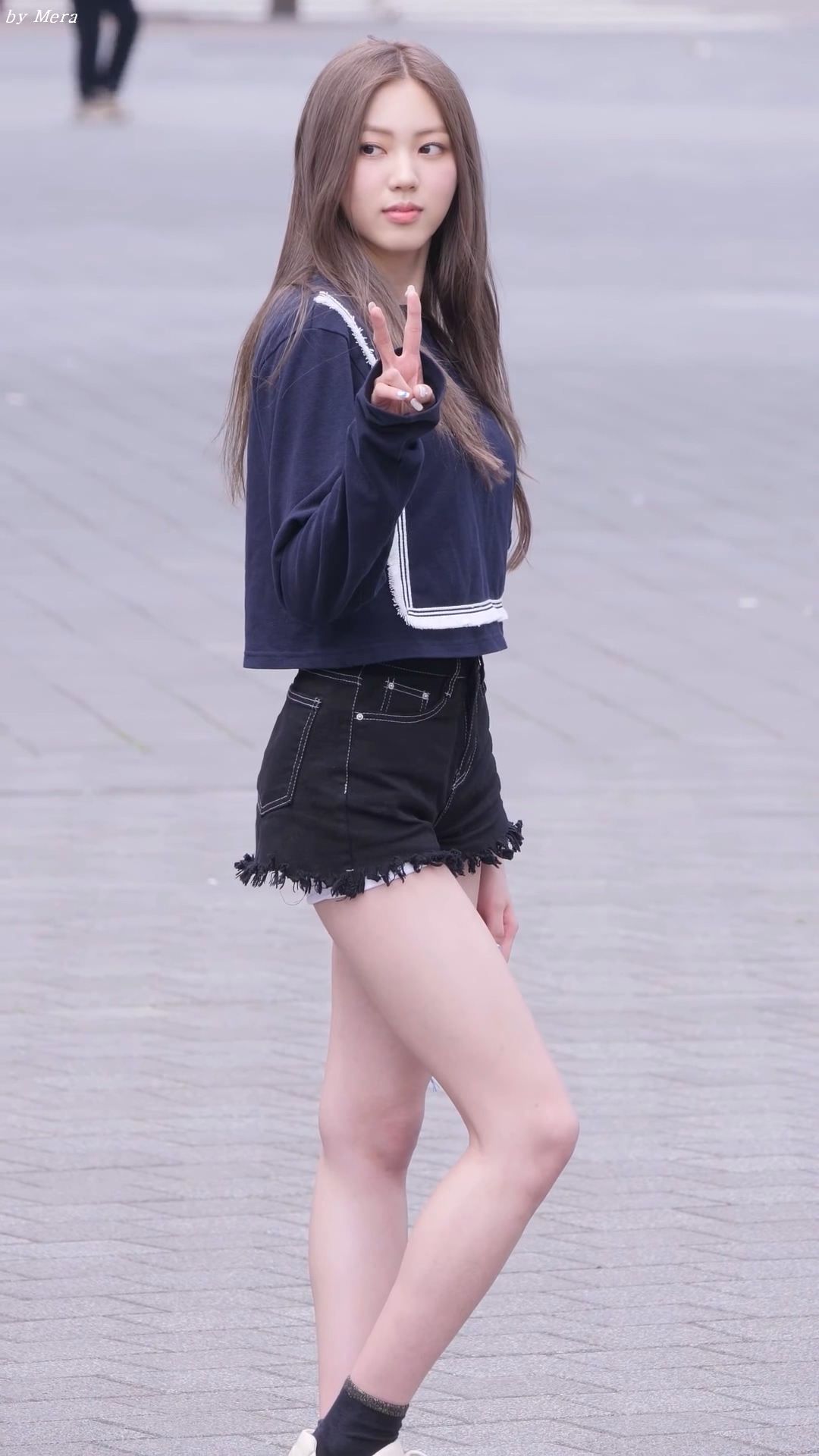 Ůţɣ-FANCAM<strong><font color='red'>[28P]</font></strong>9596-9619.190601.4K.CLC.Summer Kiss City Block SKULL HAHA NORAŮŷ(19)