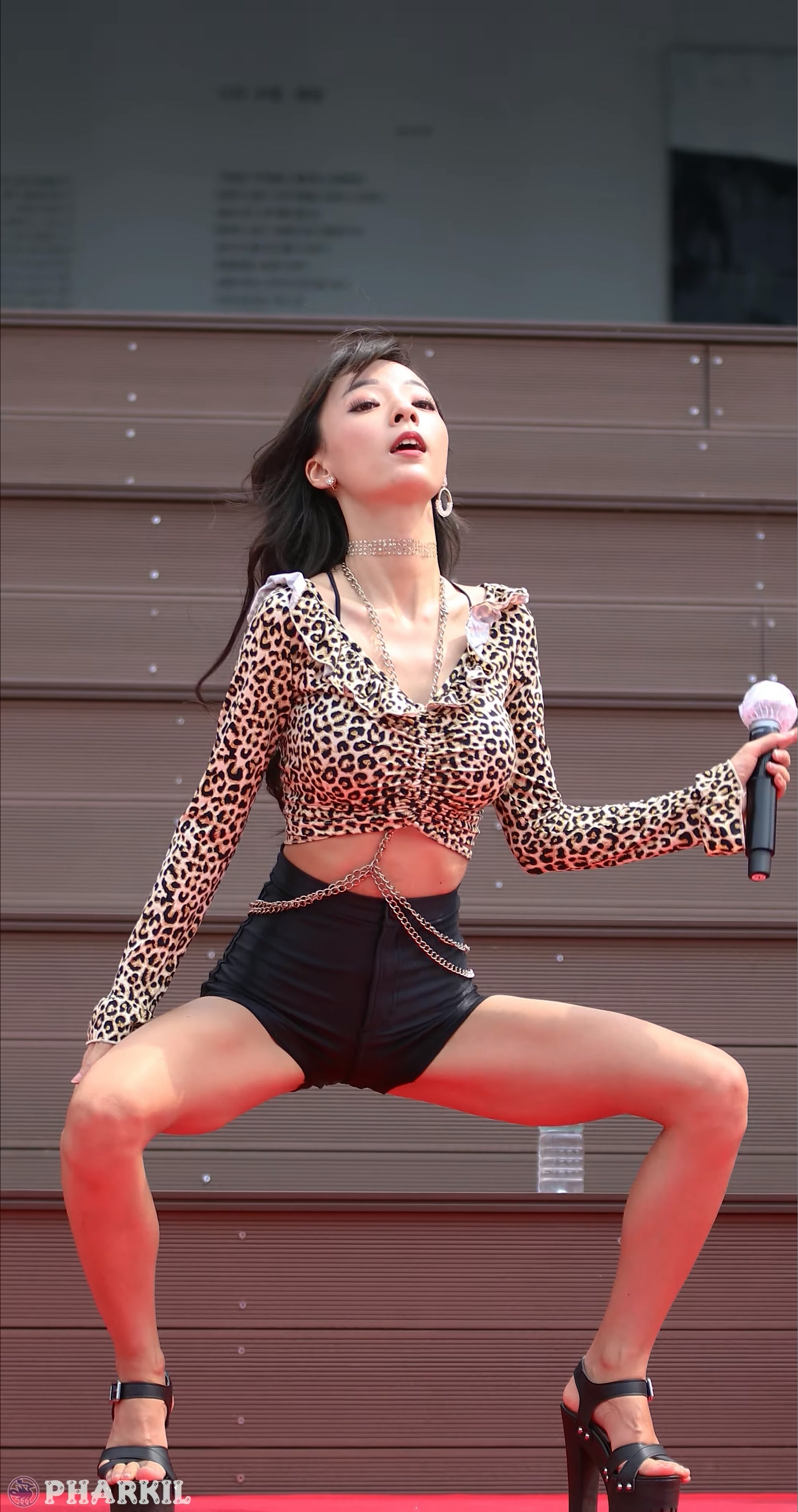 Ůţɣ-FANCAM<strong><font color='red'>[6P]</font></strong>9684.200523.4K.Rose Queen.Hot In HereŮŷ(4)
