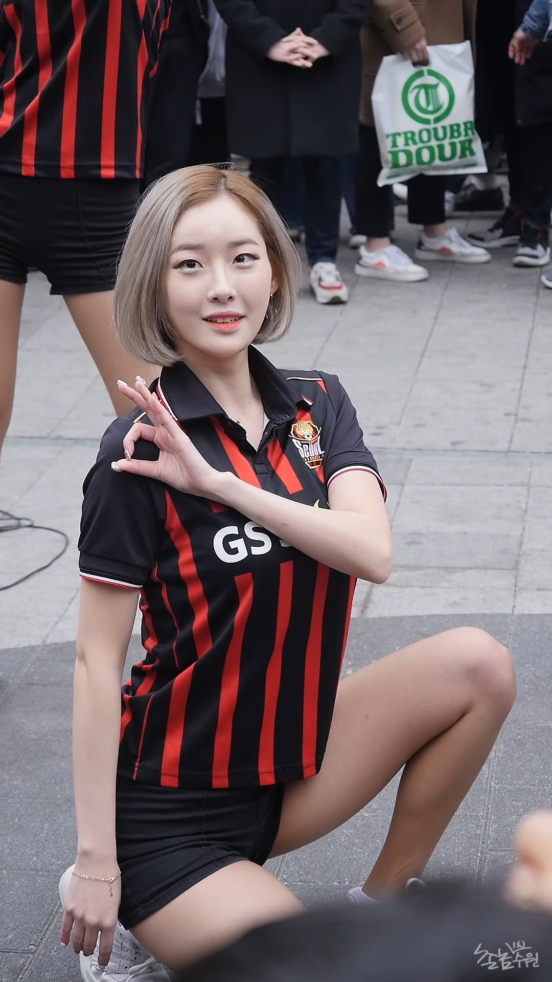 Ůţɣ-FANCAM<strong><font color='red'>[8P]</font></strong>[NO.2813-15][190302][NeonPunch][ES or YES]Ůŷ(6)