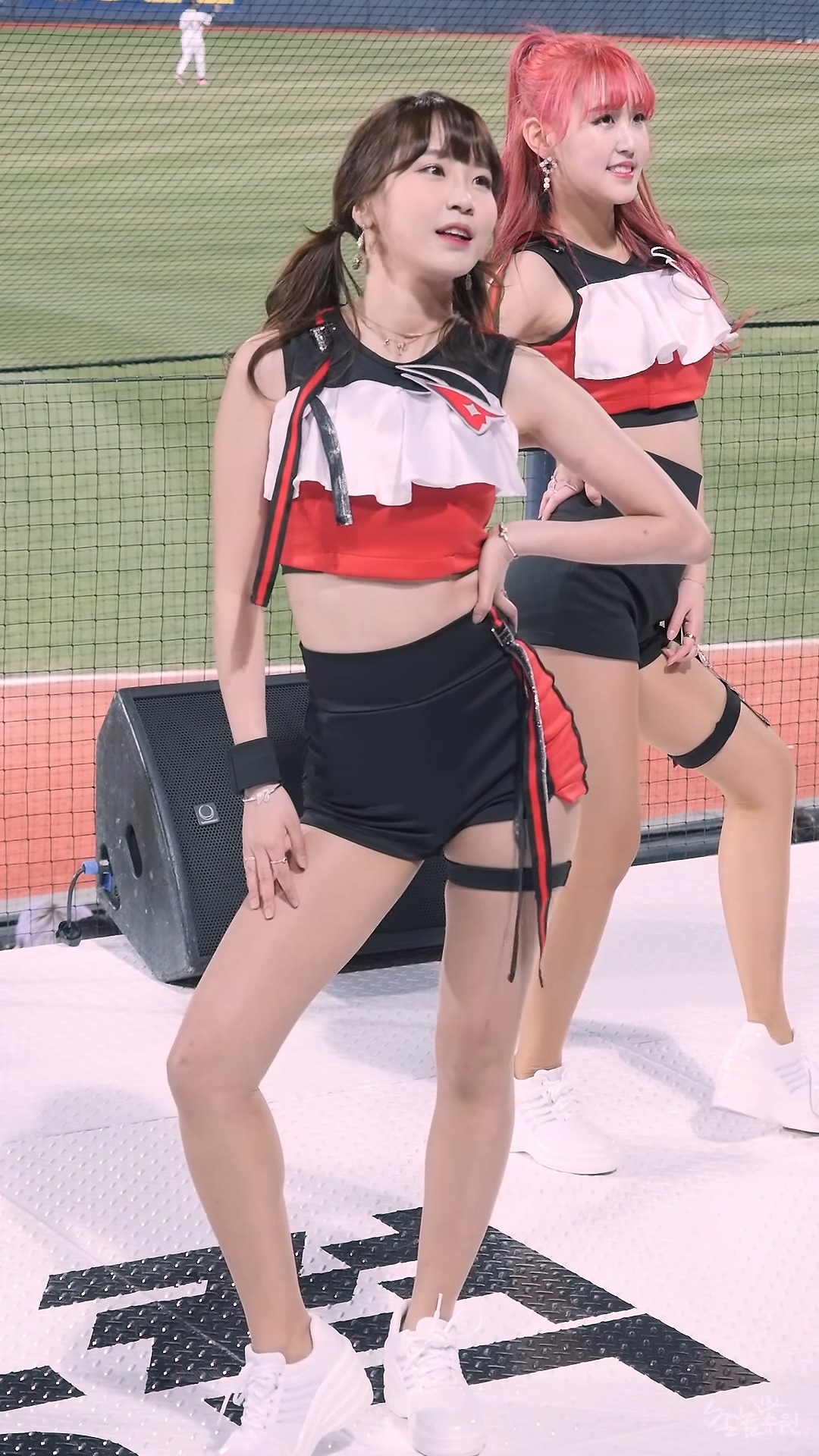 Ůţɣ-FANCAM<strong><font color='red'>[3P]</font></strong>[NO.3138-39][190329][kt wiz][Like It][4K]Ůŷ(1)