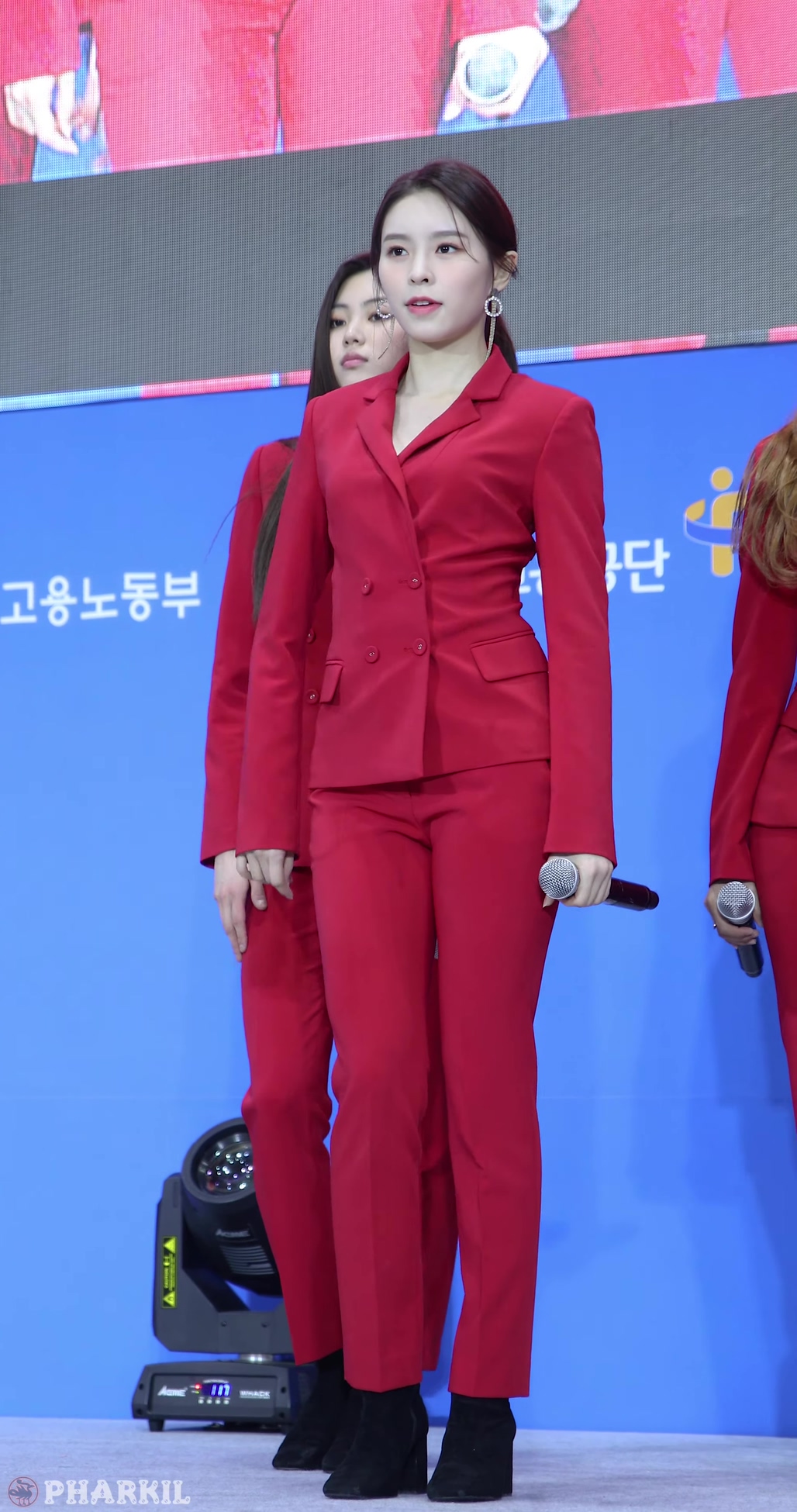 Ůţɣ-FANCAM<strong><font color='red'>[3P]</font></strong>[NO.3527-28][190423][CLC][ׯ][Black Dress][4K]Ůŷ(3)