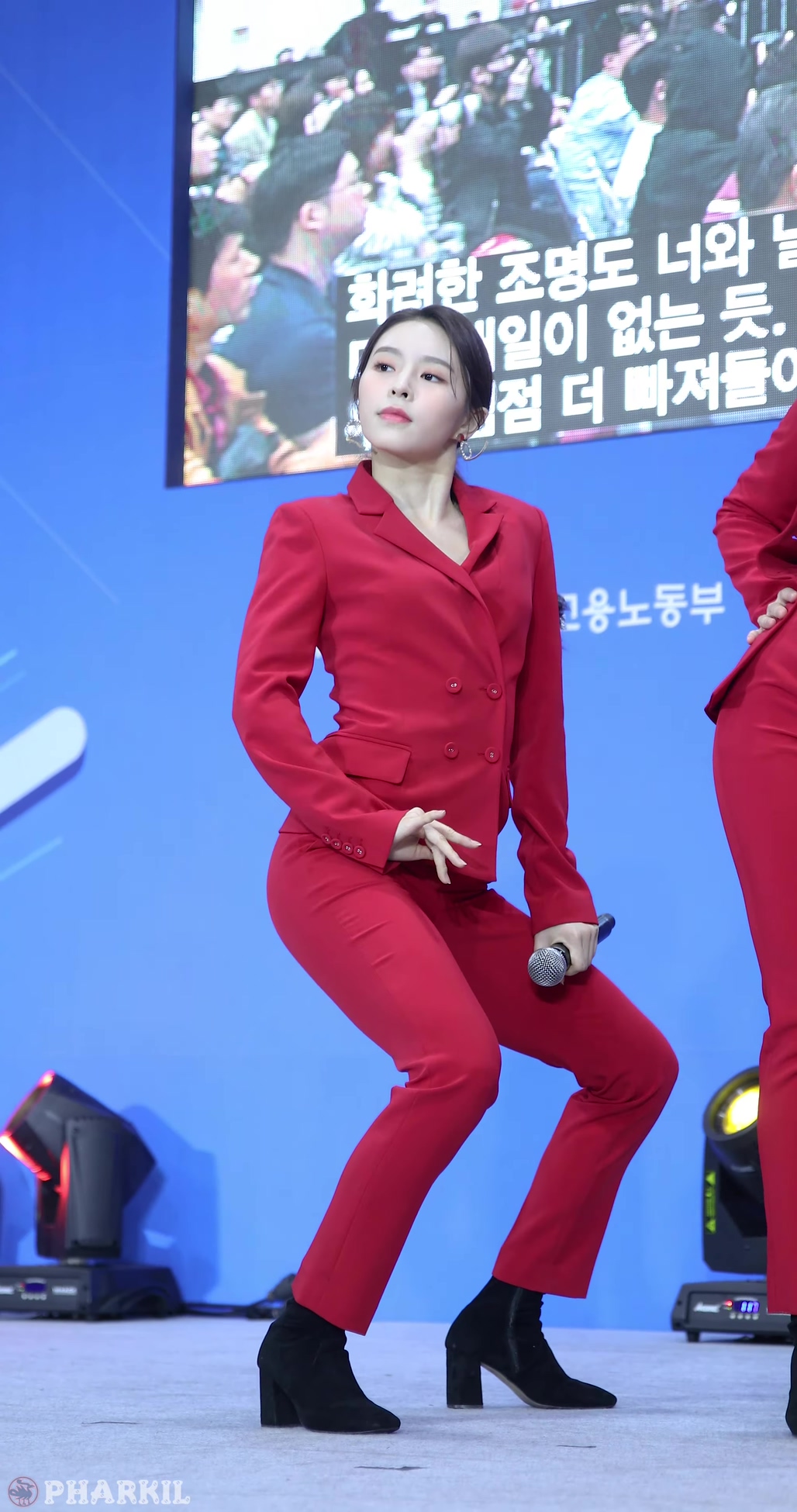 Ůţɣ-FANCAM<strong><font color='red'>[3P]</font></strong>[NO.3527-28][190423][CLC][ׯ][Black Dress][4K]Ůŷ(2)