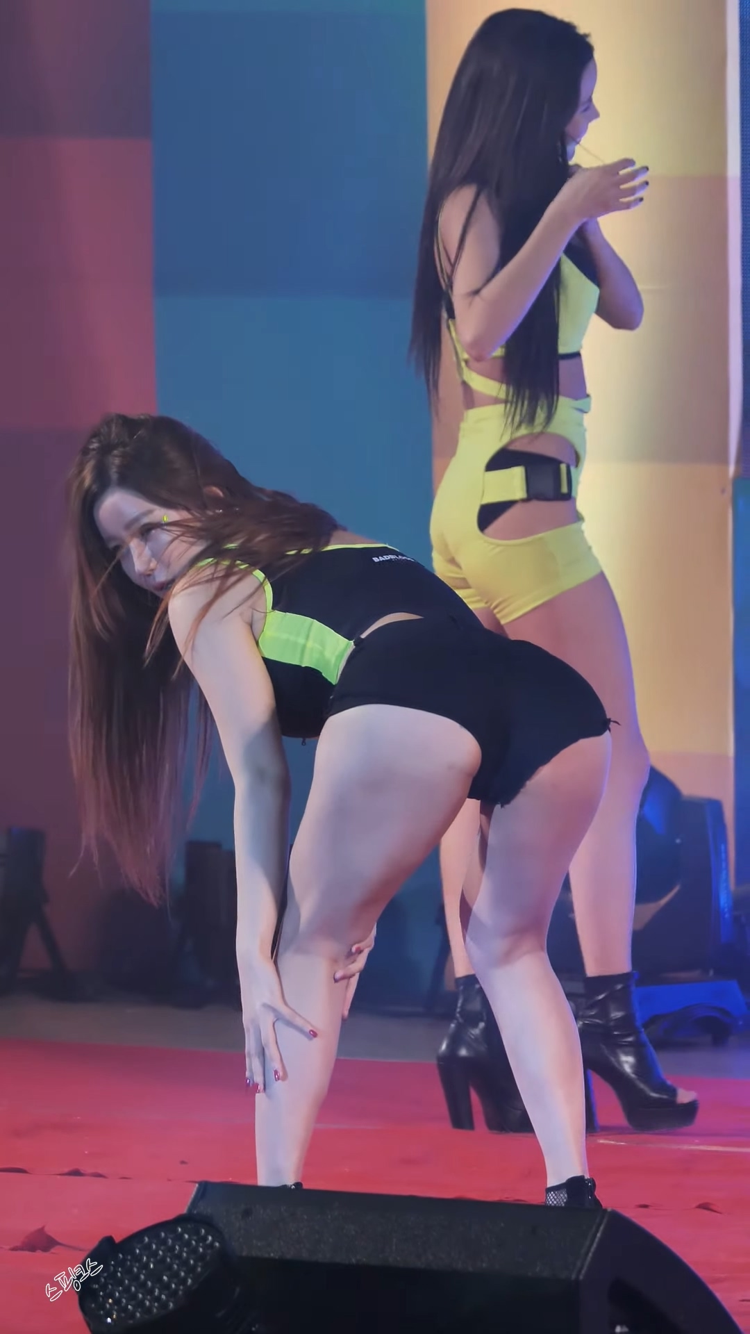 Ůţɣ-FANCAM<strong><font color='red'>[4P]</font></strong>[NO.3132-33][190301][Laysha][GOEUN][4K]Ůŷ(1)
