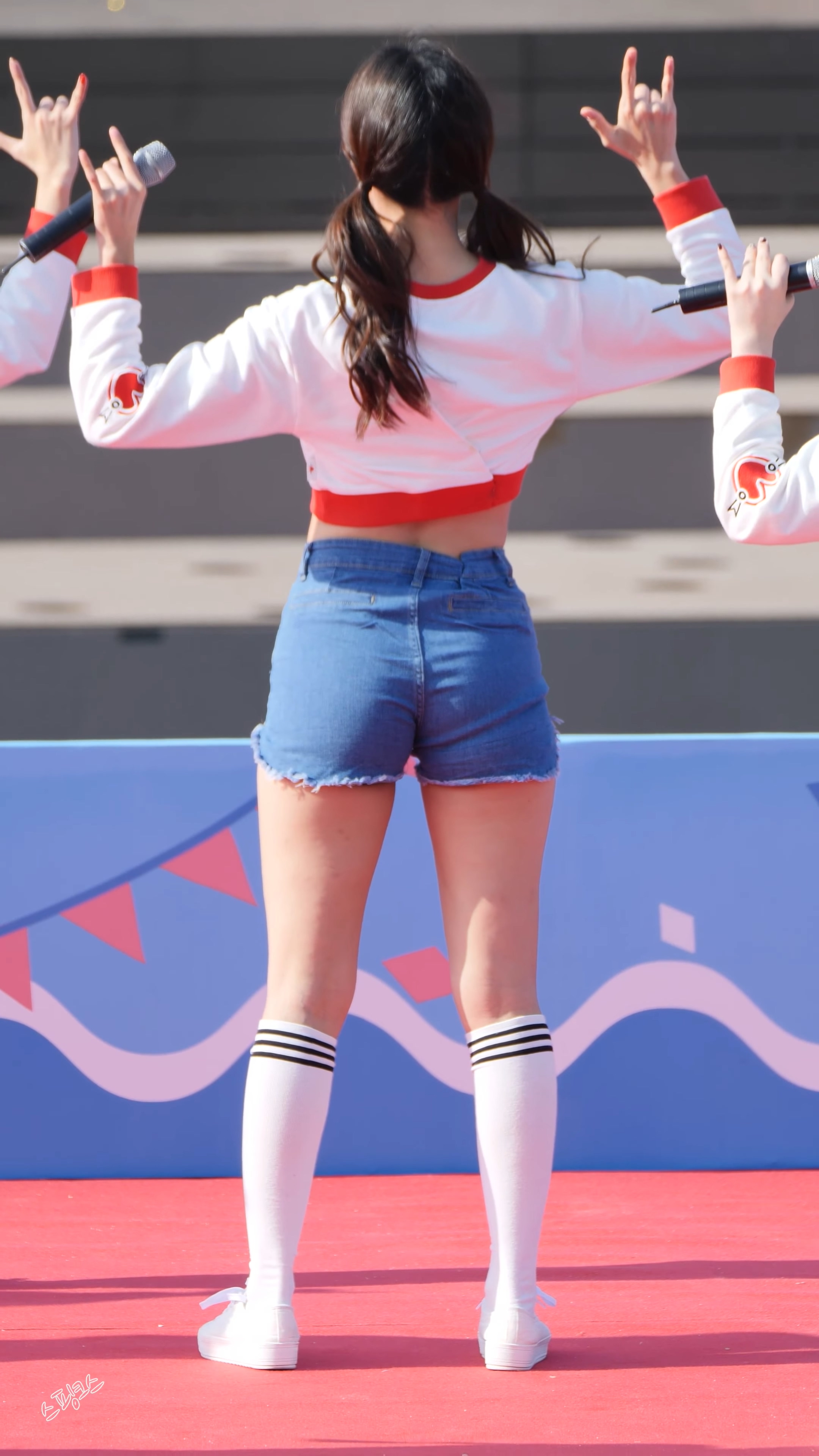 Ůţɣ-FANCAM<strong><font color='red'>[8P]</font></strong>[NO.2809-11][181007][MOMOLAND][NANCY][BBoom Bboom][4K]Ůŷ(6)