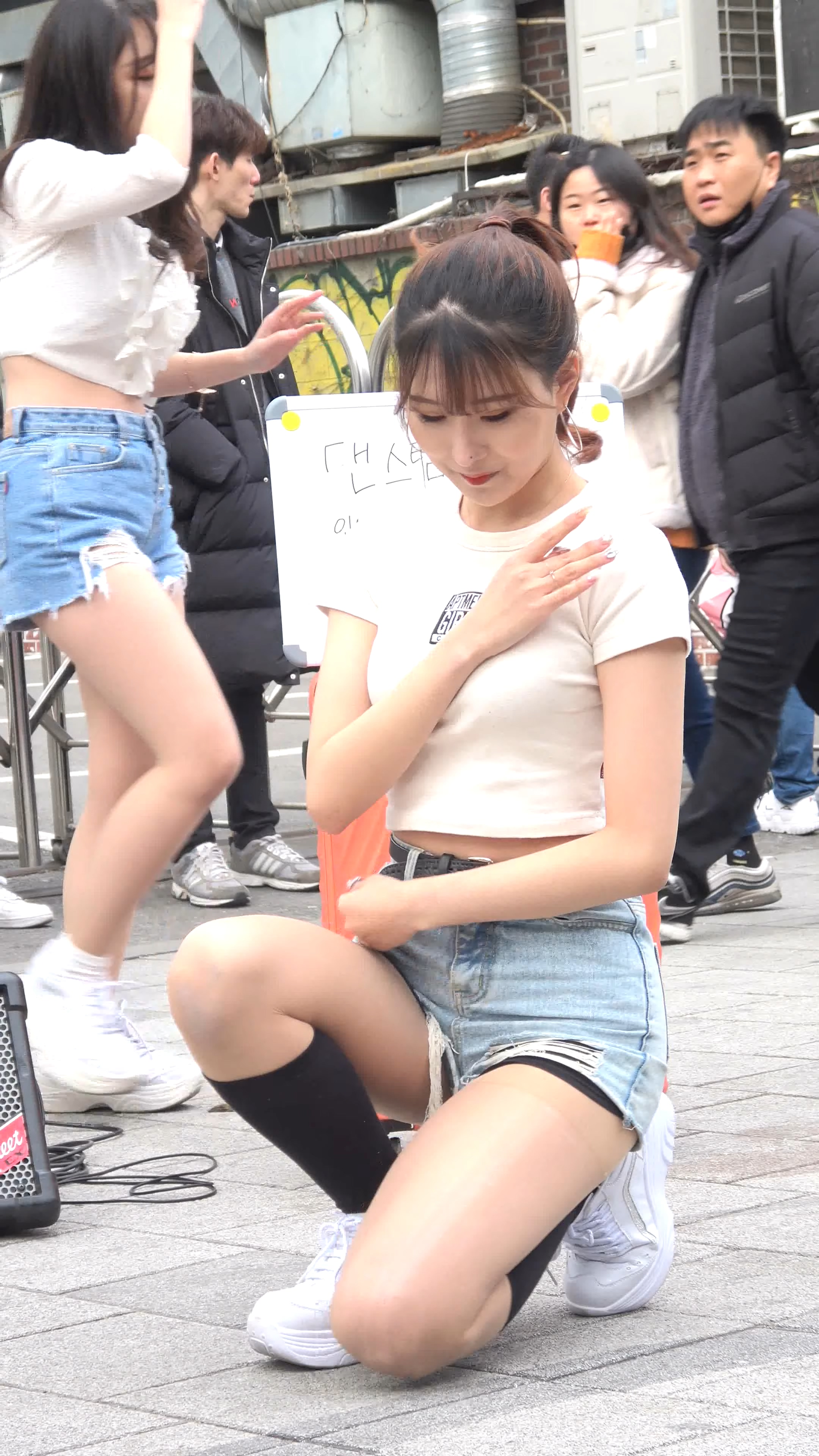 Ůţɣ-FANCAM<strong><font color='red'>[2P]</font></strong>9778.4K.191130.Always Dance Cover.BuskingŮŷ(2)