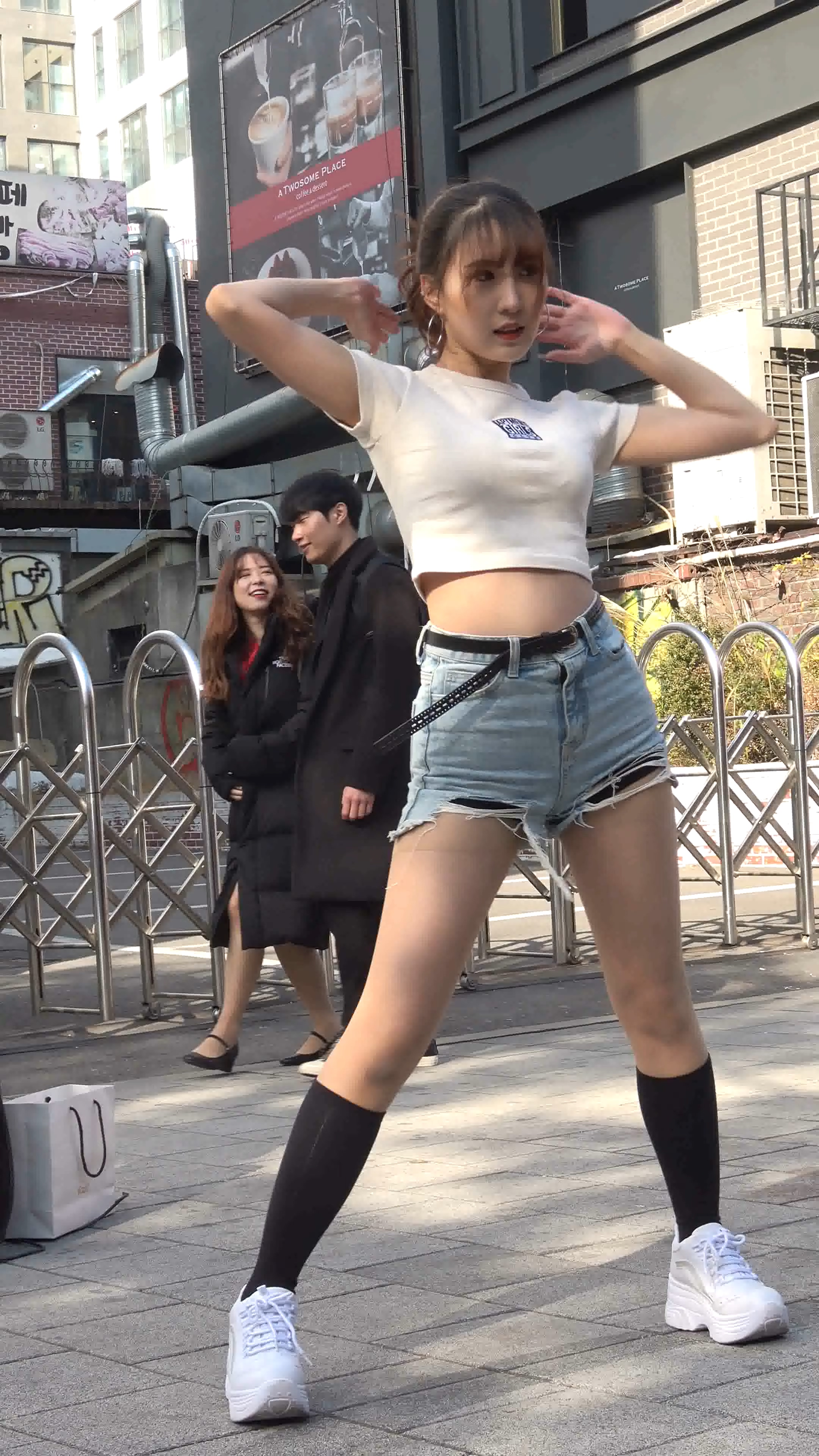 Ůţɣ-FANCAM<strong><font color='red'>[2P]</font></strong>9778.4K.191130.Always Dance Cover.BuskingŮŷ(1)