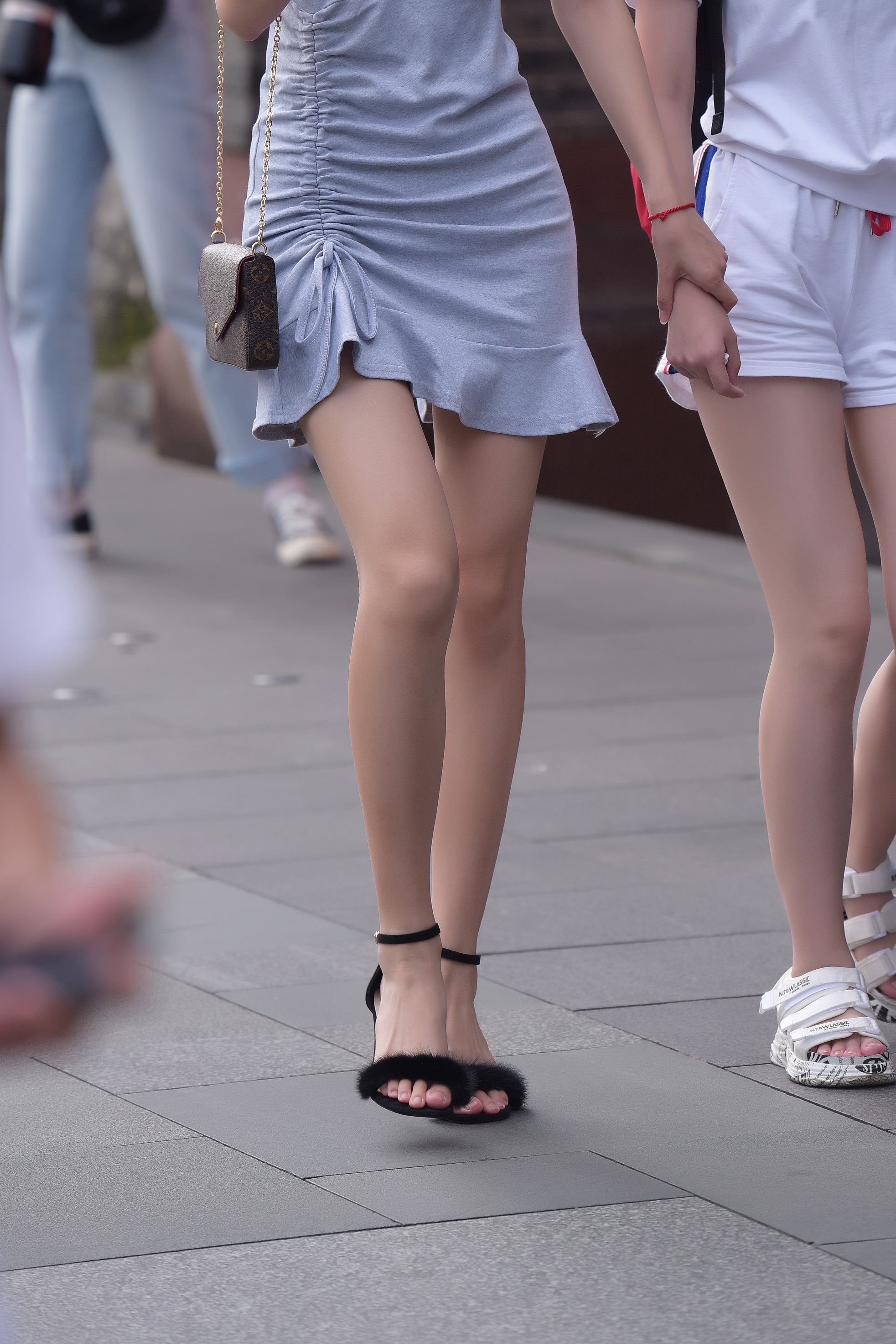 C--FANCAM<strong><font color='red'>[2P]</font></strong>221.־.1080P.Ƶ+ͼ.1.53GŮŷ(1)