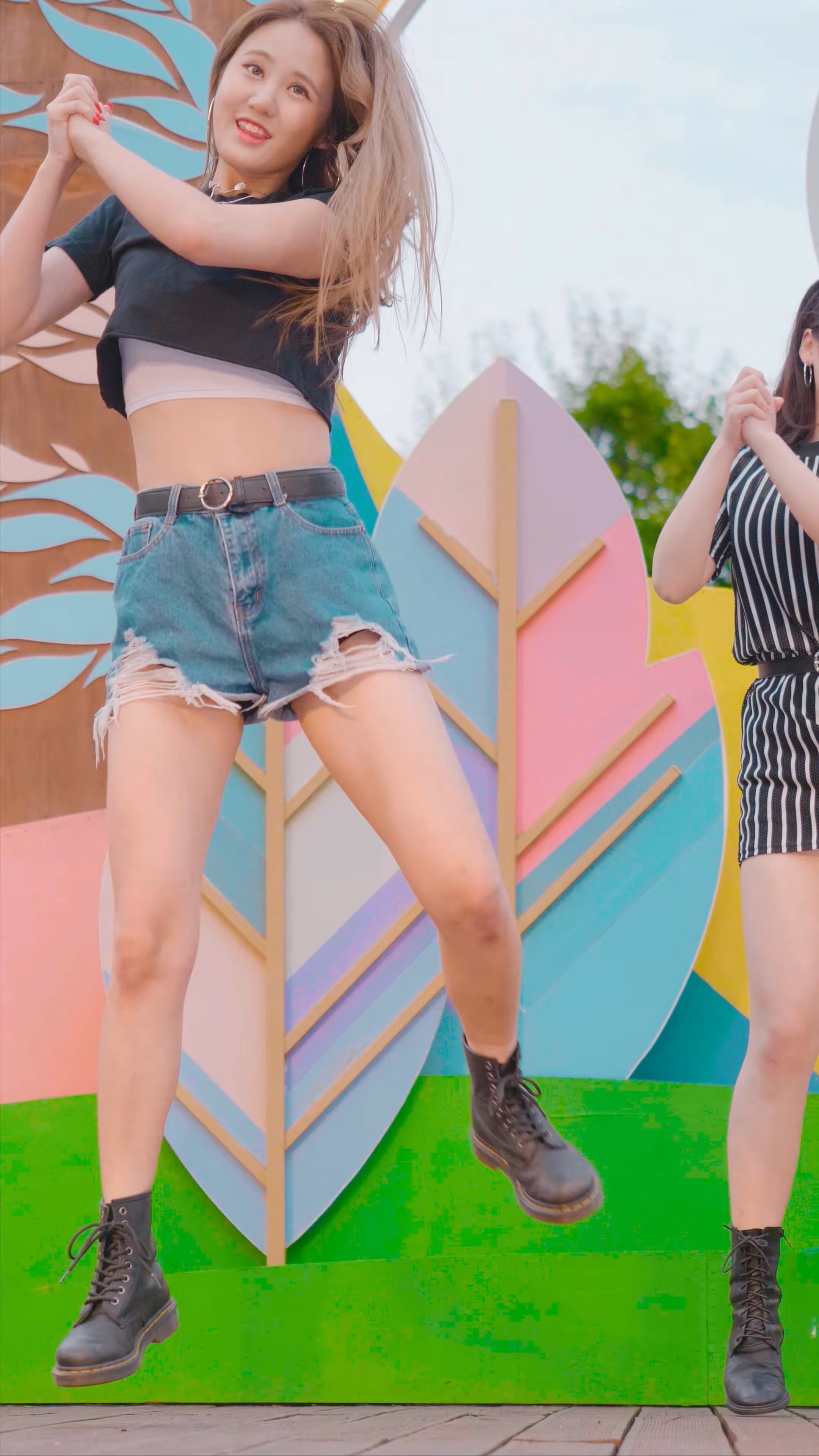 Ůţɣ-FANCAM<strong><font color='red'>[5P]</font></strong>9895.4K.200711.CHILLICHEEK.YeonSu.Summer Dance MedleyŮŷ(1)