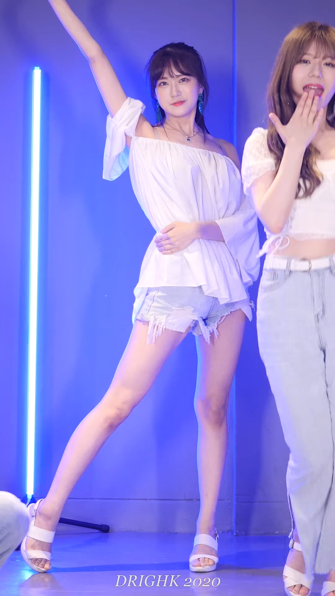 Ůţɣ-FANCAM<strong><font color='red'>[9P]</font></strong>10003-08.1080P.200730.ICU.BUNGEEŮŷ(2)