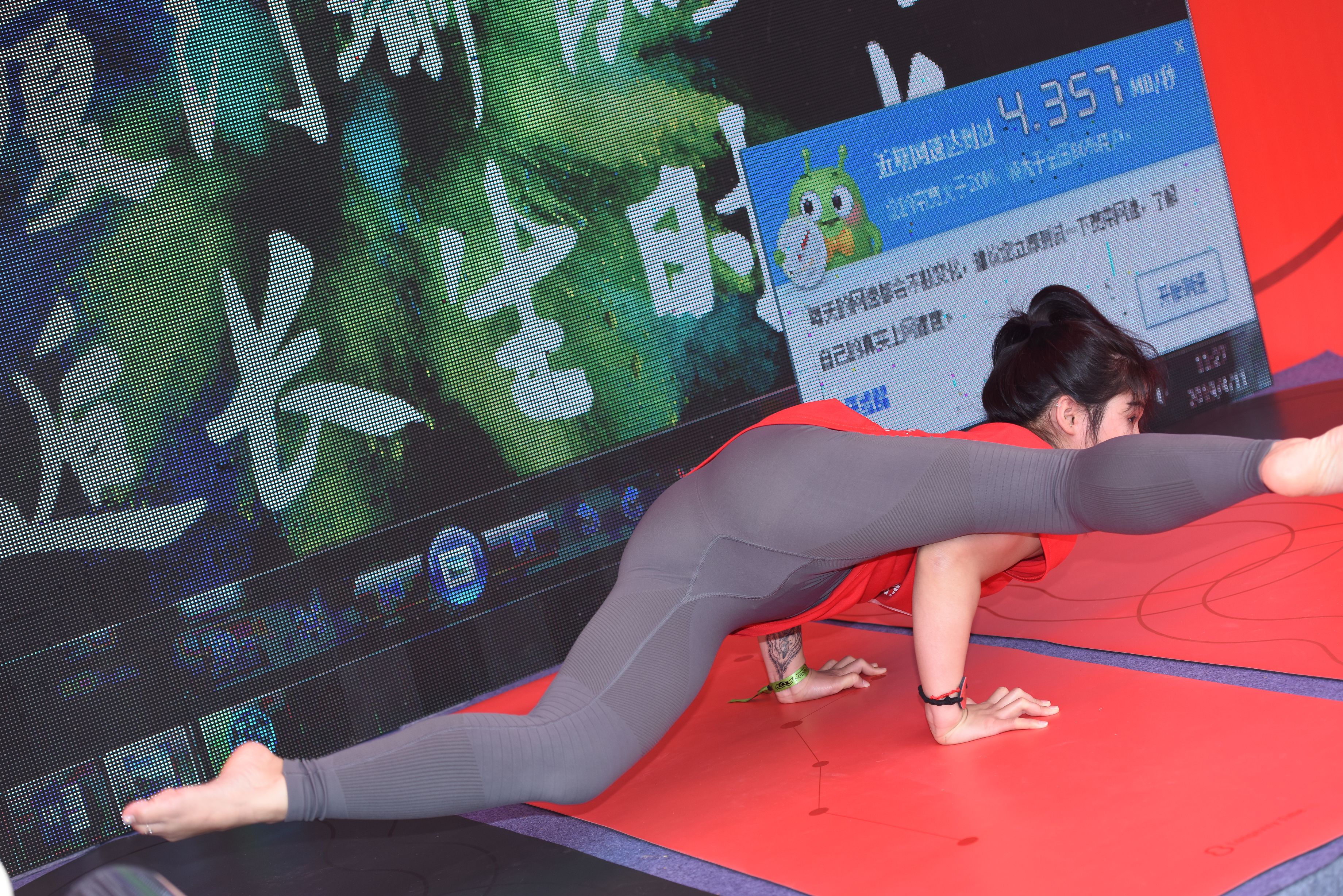 ר˽ģ-FANCAM<strong><font color='red'>[11P]</font></strong>J24.٤19Ůŷ(11)