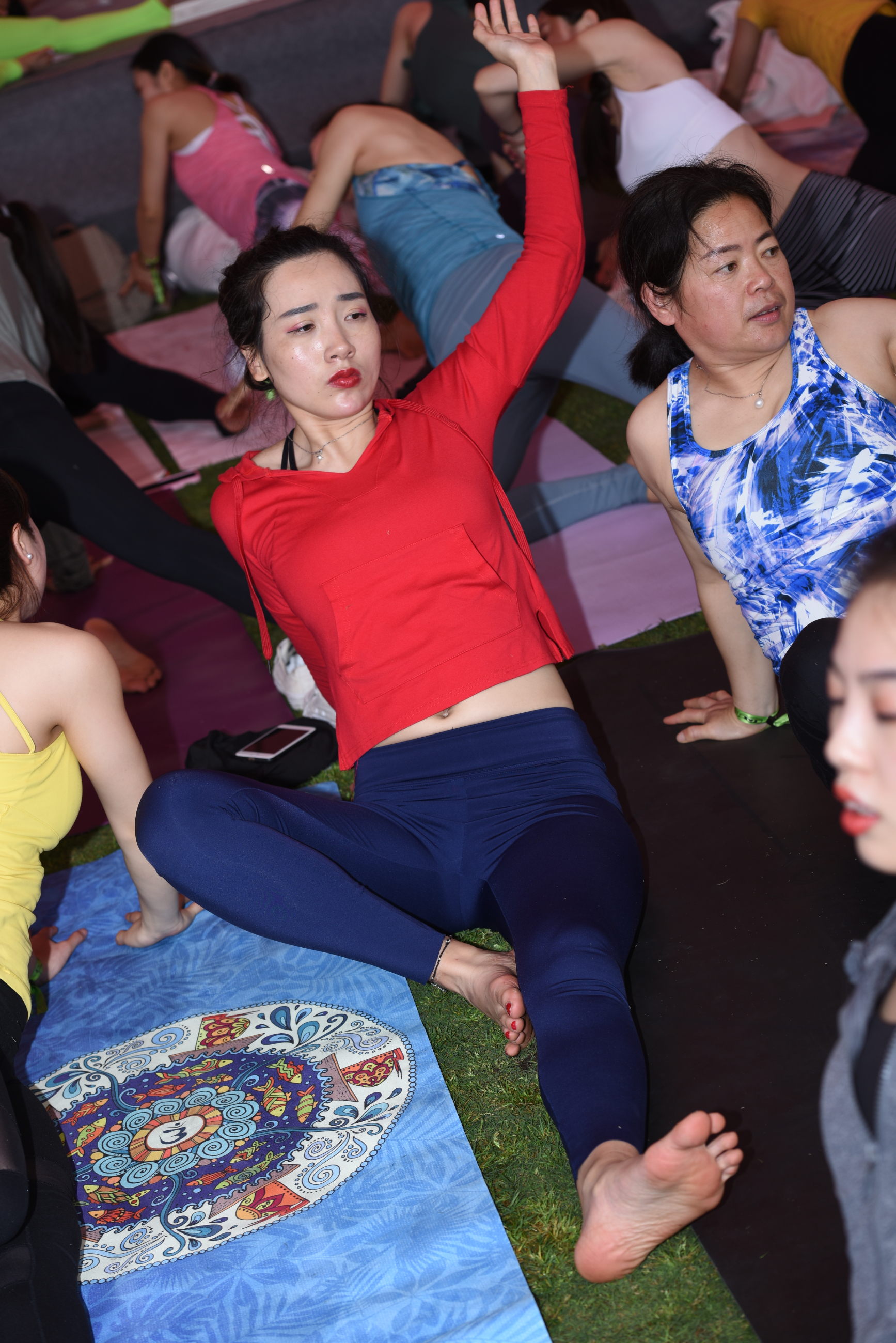 ר˽ģ-FANCAM<strong><font color='red'>[3P]</font></strong>J47.٤24Ůŷ(2)