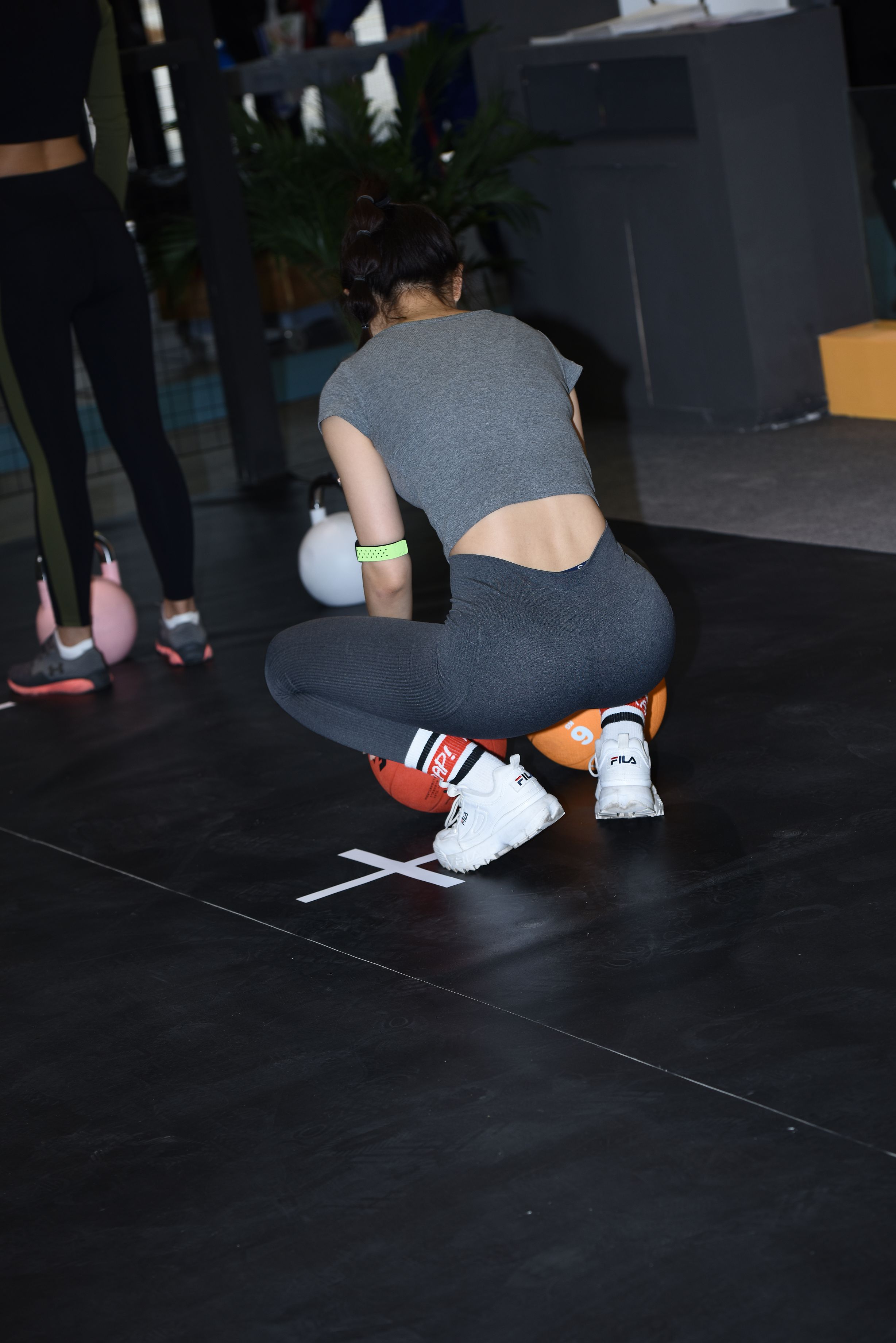 ר˽ģ-FANCAM<strong><font color='red'>[7P]</font></strong>J51.٤27Ůŷ(7)