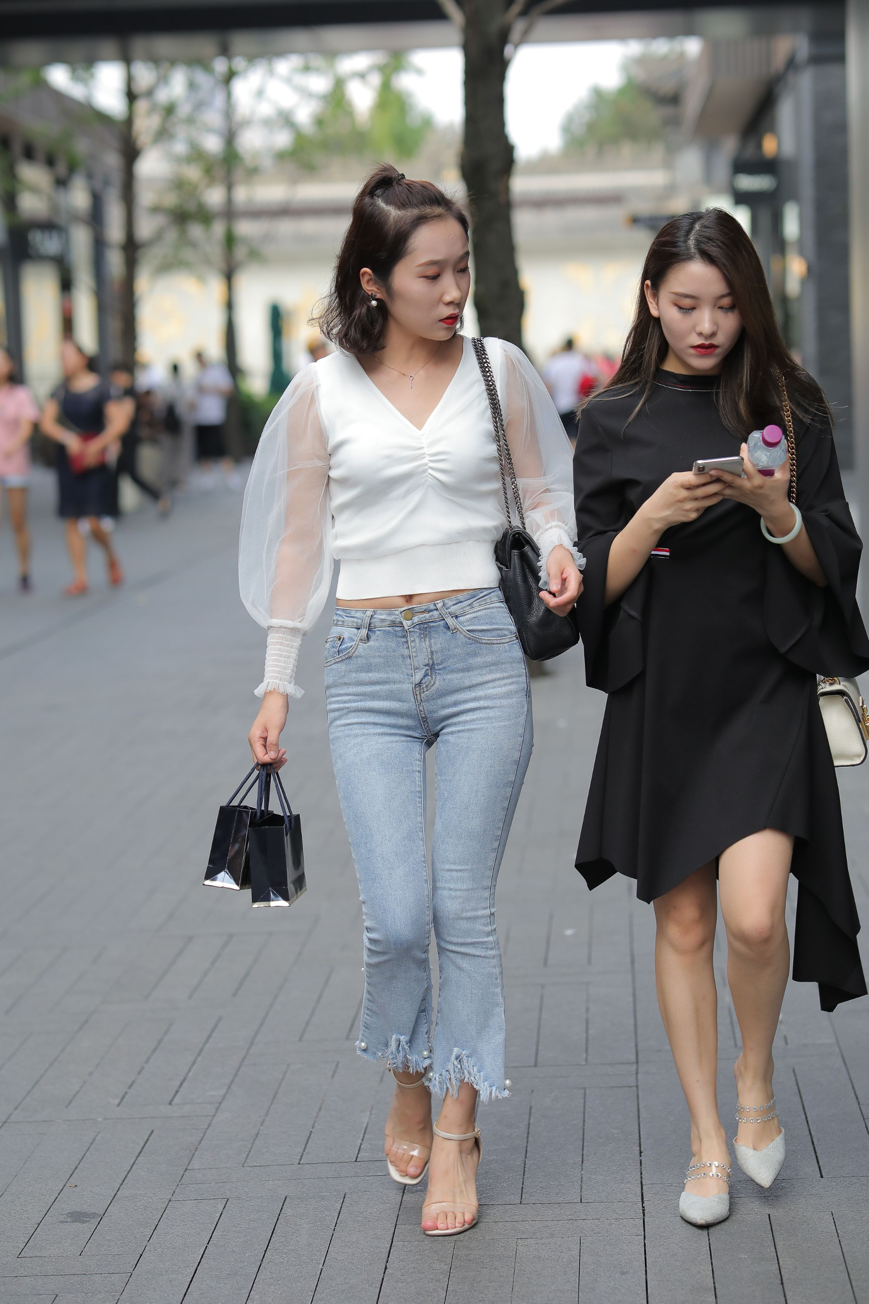 ר˽ģ-FANCAM<strong><font color='red'>[16P]</font></strong>J72.Ұ׽ţŮŷ(8)