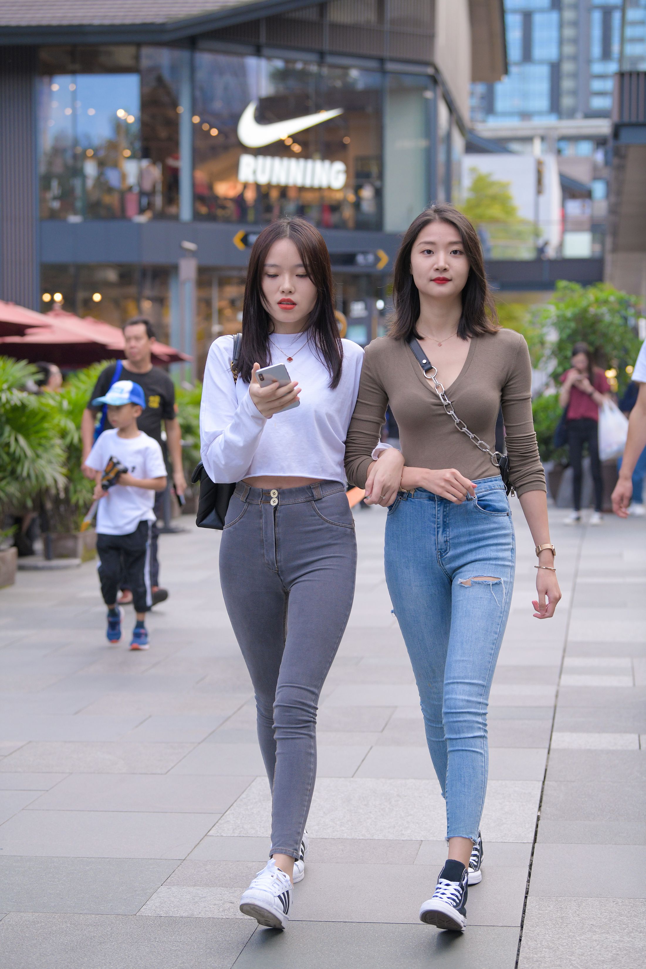 ר˽ģ-FANCAM<strong><font color='red'>[12P]</font></strong>J83.ţкŮŷ(8)