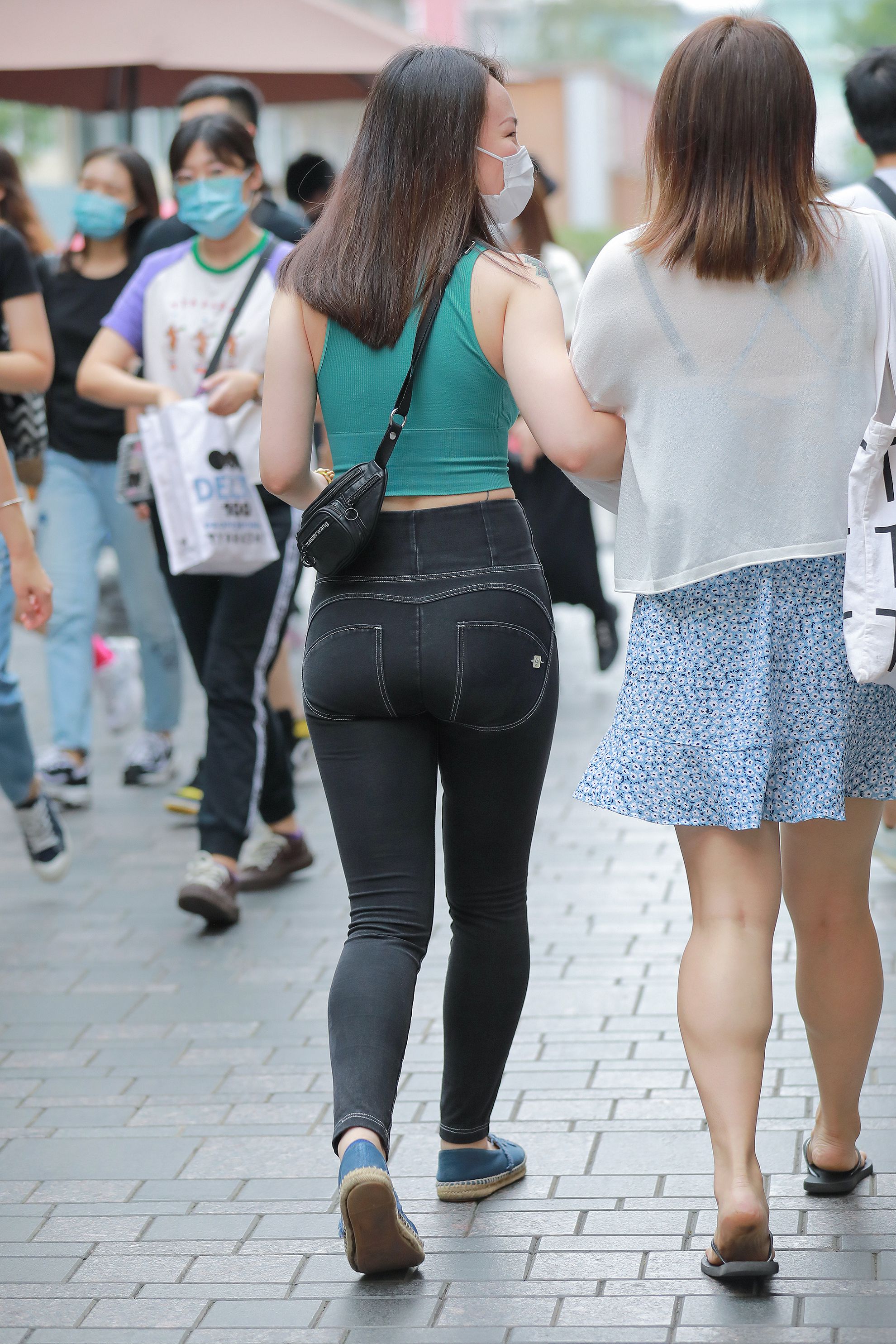 ר˽ģ-FANCAM<strong><font color='red'>[8P]</font></strong>J91.ֵԸнСúŮŷ(5)
