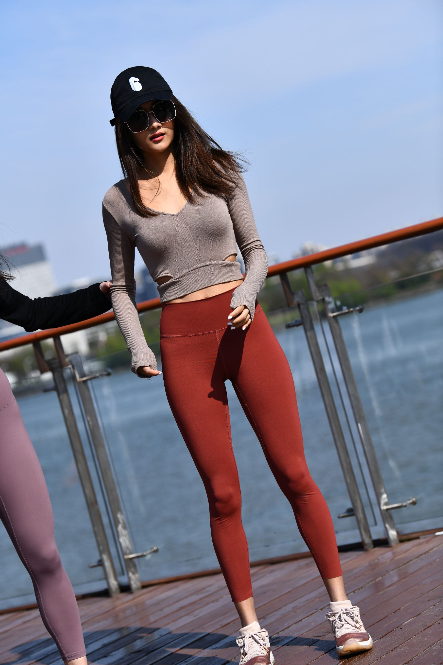 ģרӰ-FANCAM<strong><font color='red'>[18P]</font></strong>F13.ɫ٤㺫Ůŷ(16)