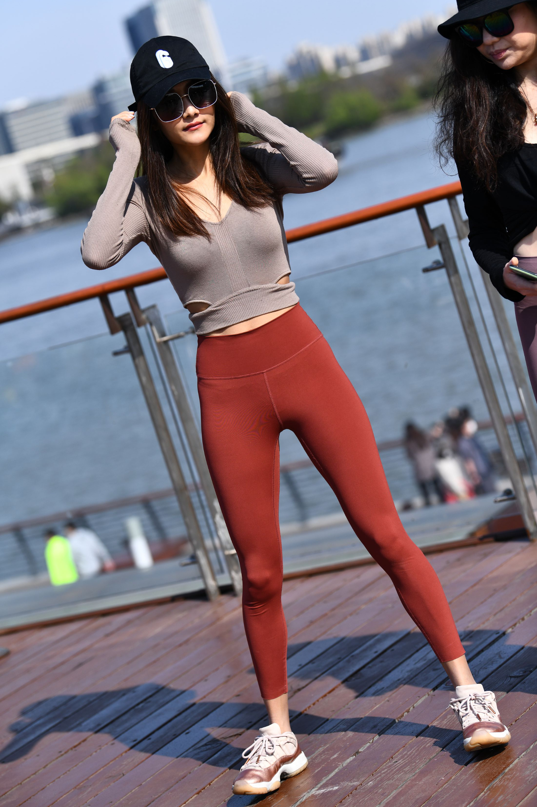 ģרӰ-FANCAM<strong><font color='red'>[18P]</font></strong>F13.ɫ٤㺫Ůŷ(19)