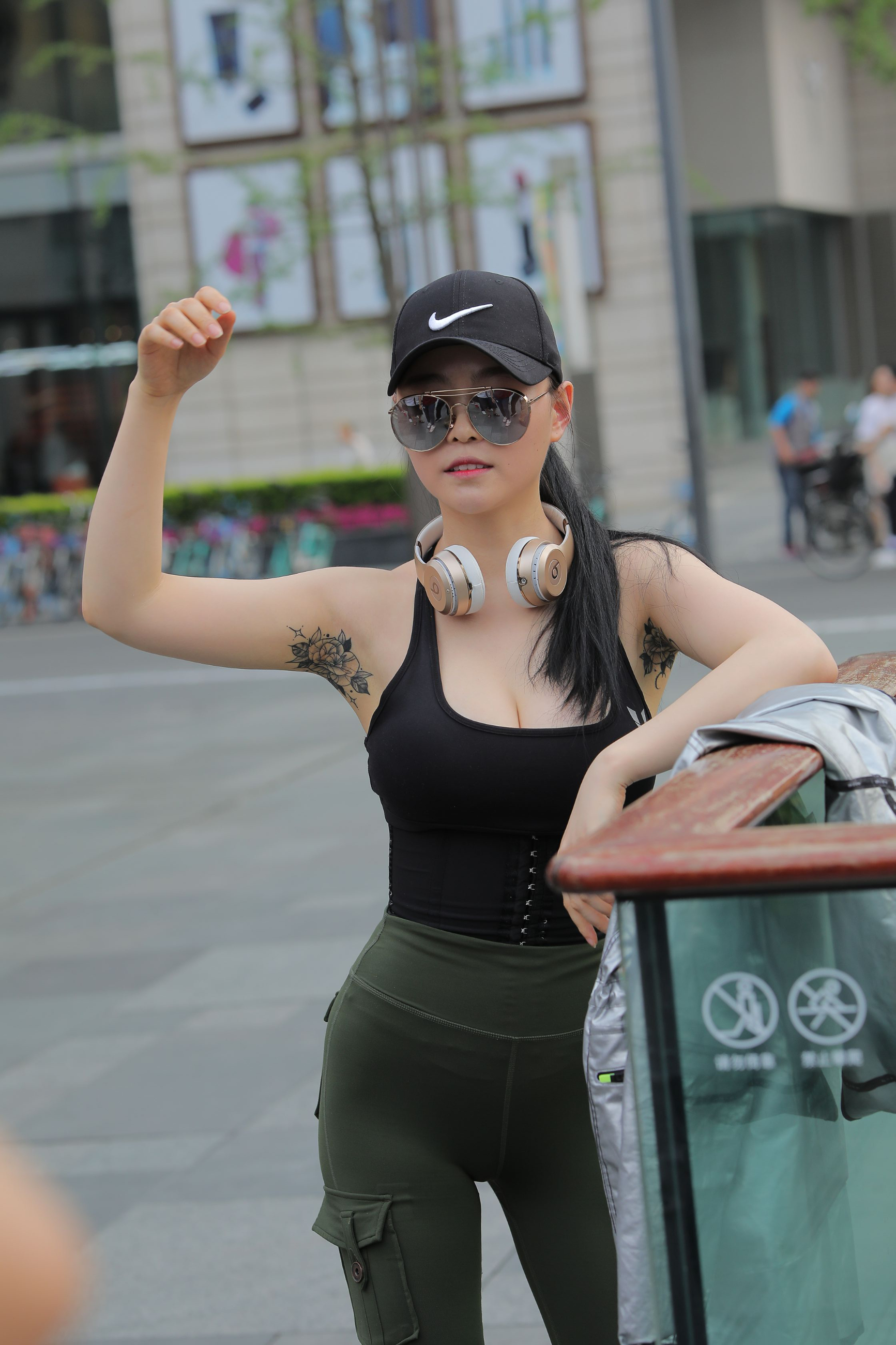 ģרӰ-FANCAM<strong><font color='red'>[22P]</font></strong>52.п ƷŮıˣ1Ůŷ(8)