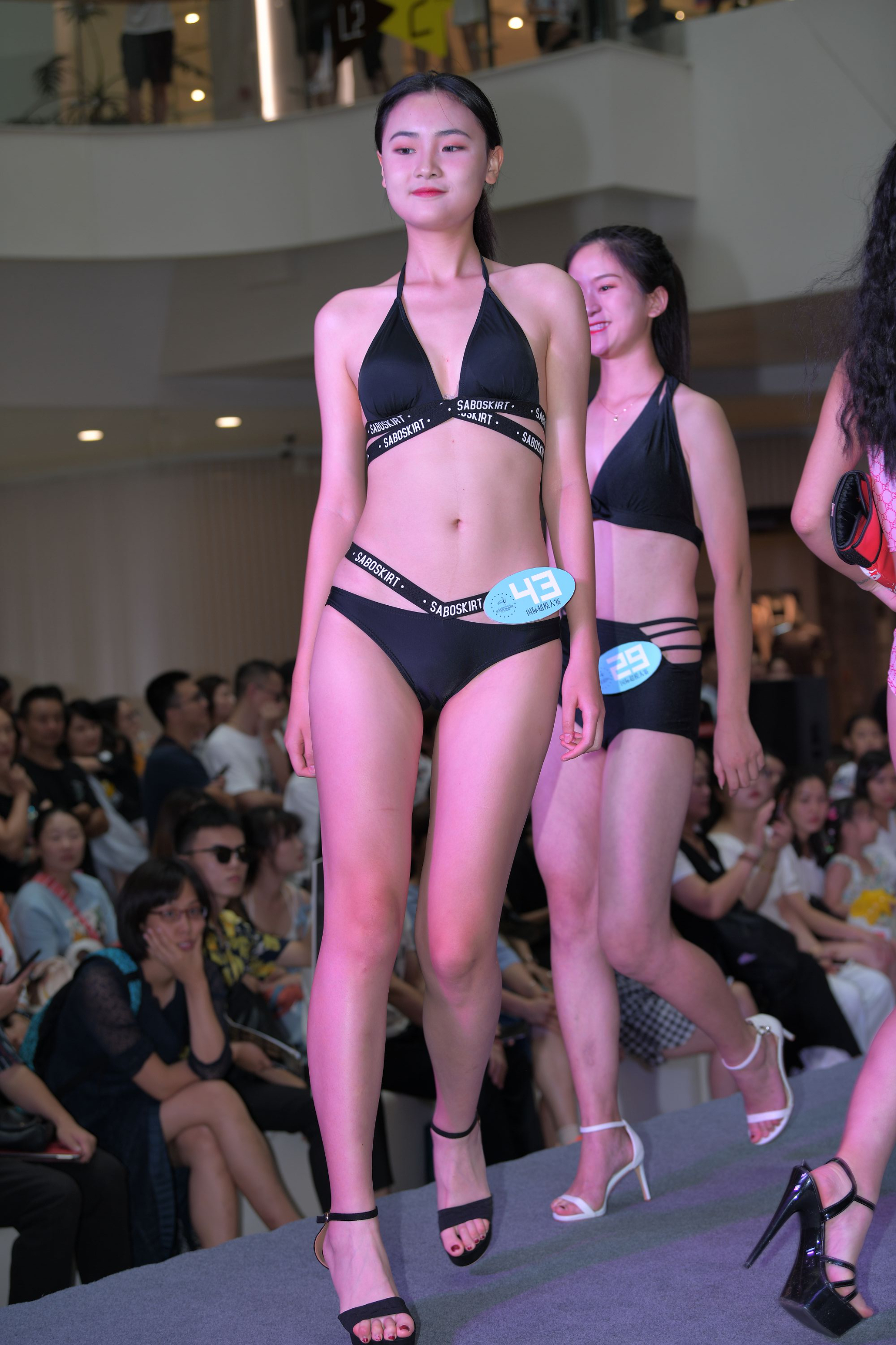 ר˽ģ-FANCAM<strong><font color='red'>[14P]</font></strong>J179.ģغ̨ĺŮŷ(14)