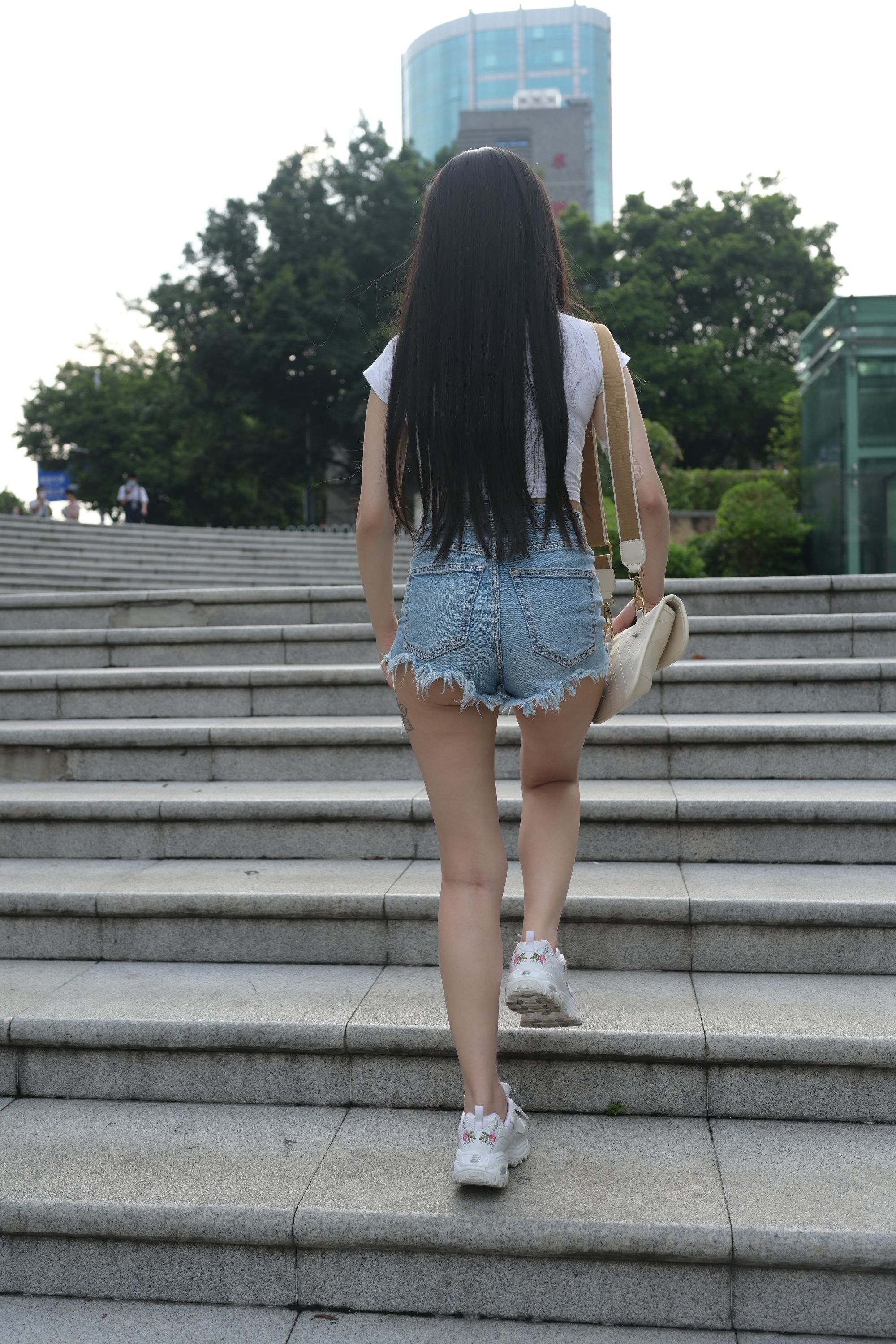 ģרӰ-FANCAM<strong><font color='red'>[13P]</font></strong>451.ȿСãˮӡƷŮŷ(4)