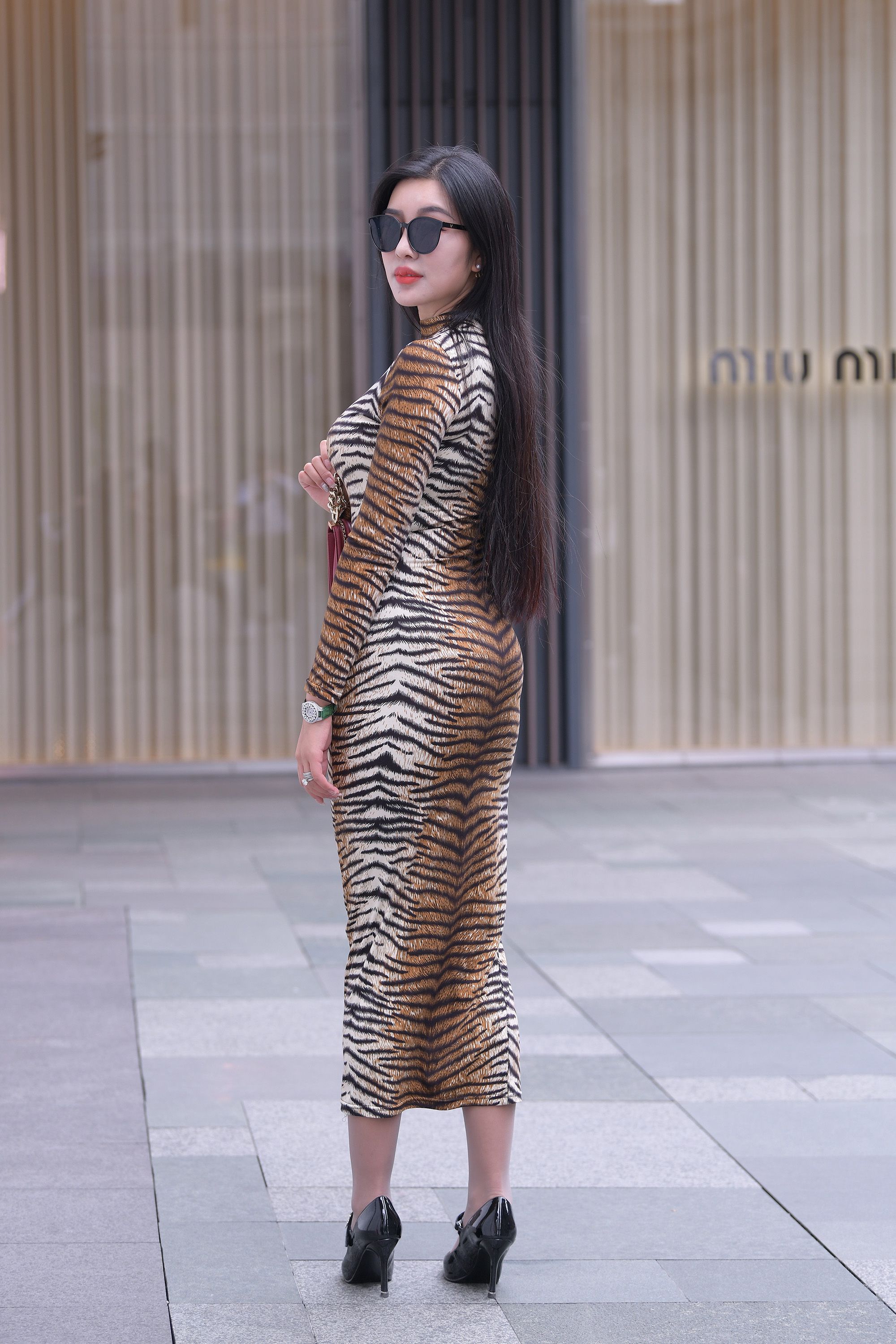 ģרӰ-FANCAM<strong><font color='red'>[11P]</font></strong>475.ǰ͹̵ζٸ~Ůŷ(4)