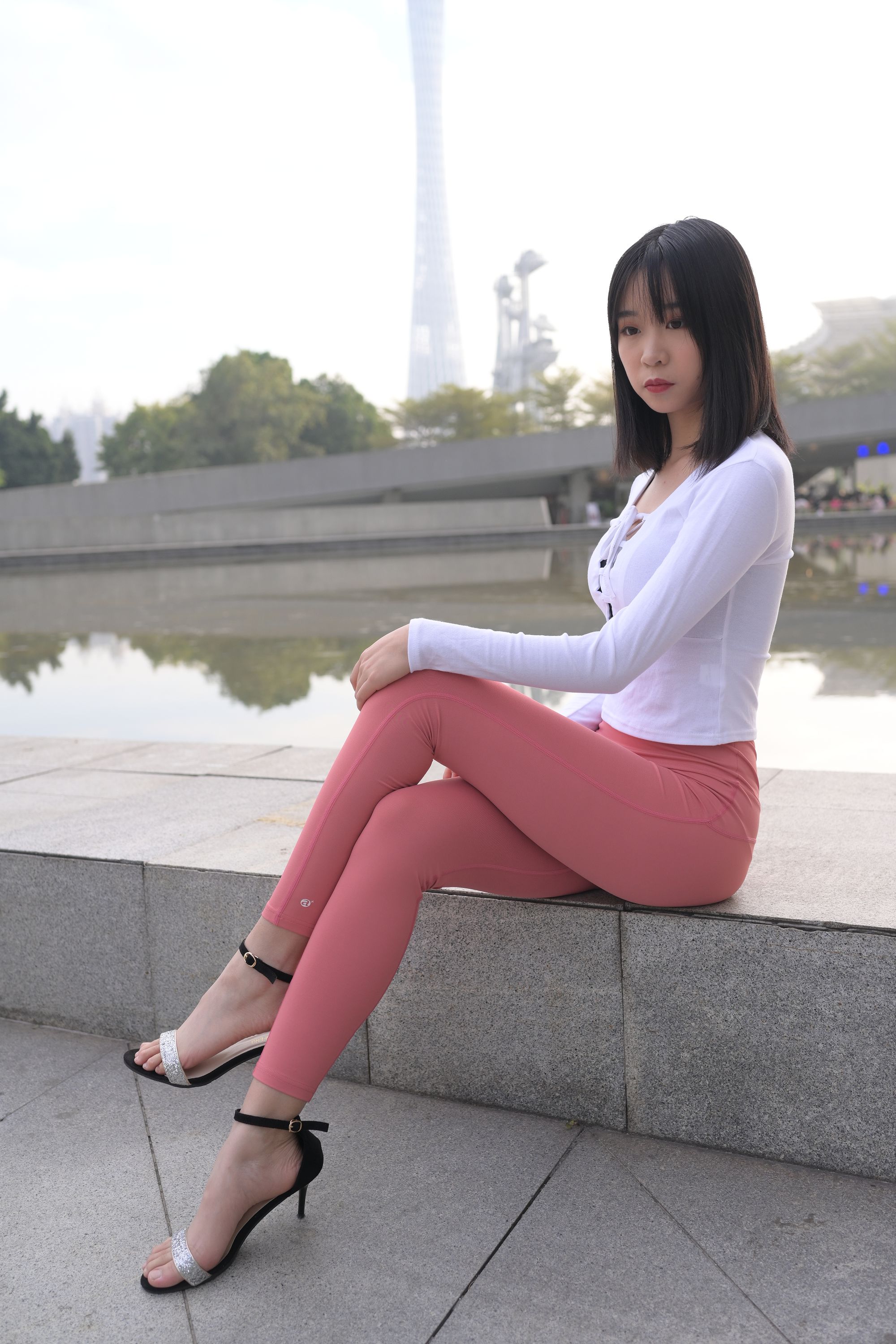 ģרӰ-FANCAM<strong><font color='red'>[17P]</font></strong>F175.ɫ٤Ů.15GŮŷ(2)