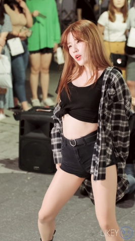 <strong><font color='red'>[2P]</font></strong>[.5892][LIKEYƷ][190923][4K][Clock Jieun]