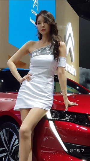 <strong><font color='red'>[3P]</font></strong>[NO.3458][190420][Model Yu Jin][����4K]