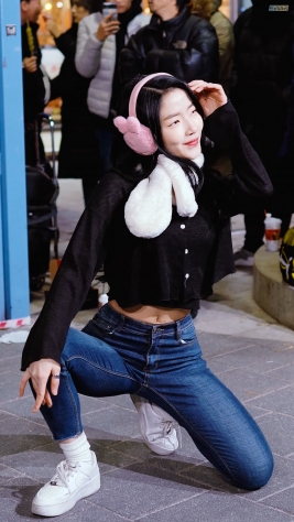 <strong><font color='red'>[2P]</font></strong>[.7272][LIKEYƷ][191218][CLOCK Sally][4K]