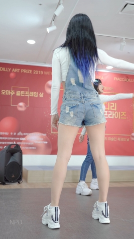 <strong><font color='red'>[2P]</font></strong>[.7512][4K][2020.1.5][Largo][GET It]