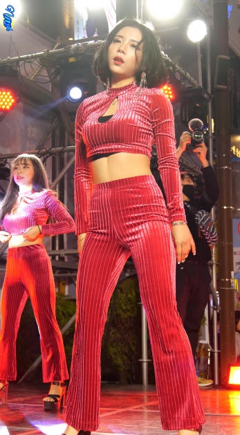 <strong><font color='red'>[1P]</font></strong>[.7869][4K][2020.2.7][Dreamgirls][street performance]