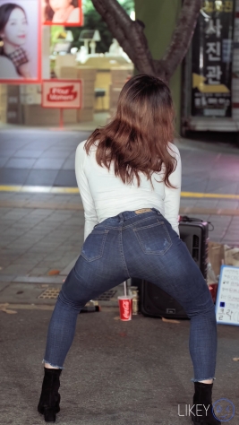 <strong><font color='red'>[2P]</font></strong>[.7144][LIKEYƷ][191206][CLOCK][4K][Sally Jieun Jeongin]