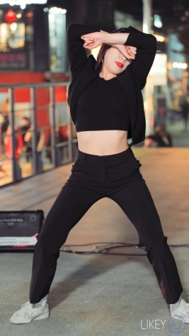 <strong><font color='red'>[3P]</font></strong>[.7012-7015][LIKEYƷ][191125][4K][Sohee][PSY medley]