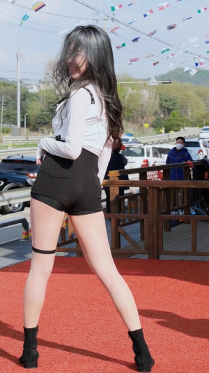 <strong><font color='red'>[2P]</font></strong>9223.200426.4K.SeoYu.DanceCover.Peek-A-Boo