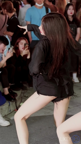 <strong><font color='red'>[3P]</font></strong>[.6137.39][LIKEYƷ][191005][Clock  Sally][4K][Swalla]