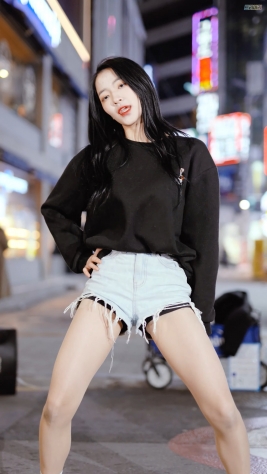 <strong><font color='red'>[3P]</font></strong>[.7343][4K][191023][Clock Sally][UP&DOWN]