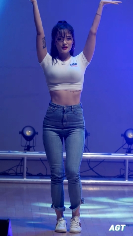 <strong><font color='red'>[1P]</font></strong>[.6444][AGTƷ][191019][4K][AB PROJECT][Heart Shaker]