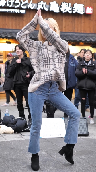 <strong><font color='red'>[1P]</font></strong>.8086.2020.2.24.4K.3ROOT.Anqi.DanceCover.Senorita