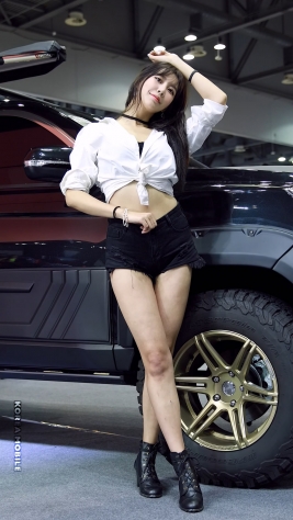 <strong><font color='red'>[3P]</font></strong>[.6935][191120][4K][Model - Ban Jihee]