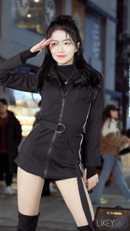 <strong><font color='red'>[1P]</font></strong>[.7340][LIKEYƷ][4K][191223][Clock Sally][Chica]